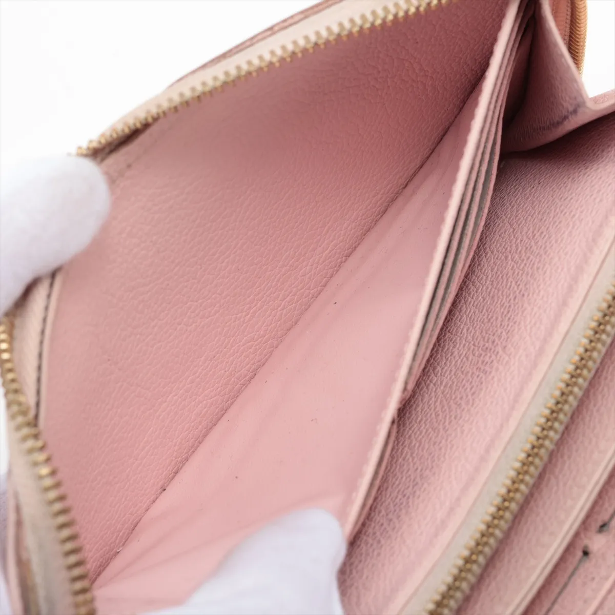 Monogram Empreinte Broderie Zippy Wallet M81138 Pink Round Zip Wallet (RFID detected) — view 4