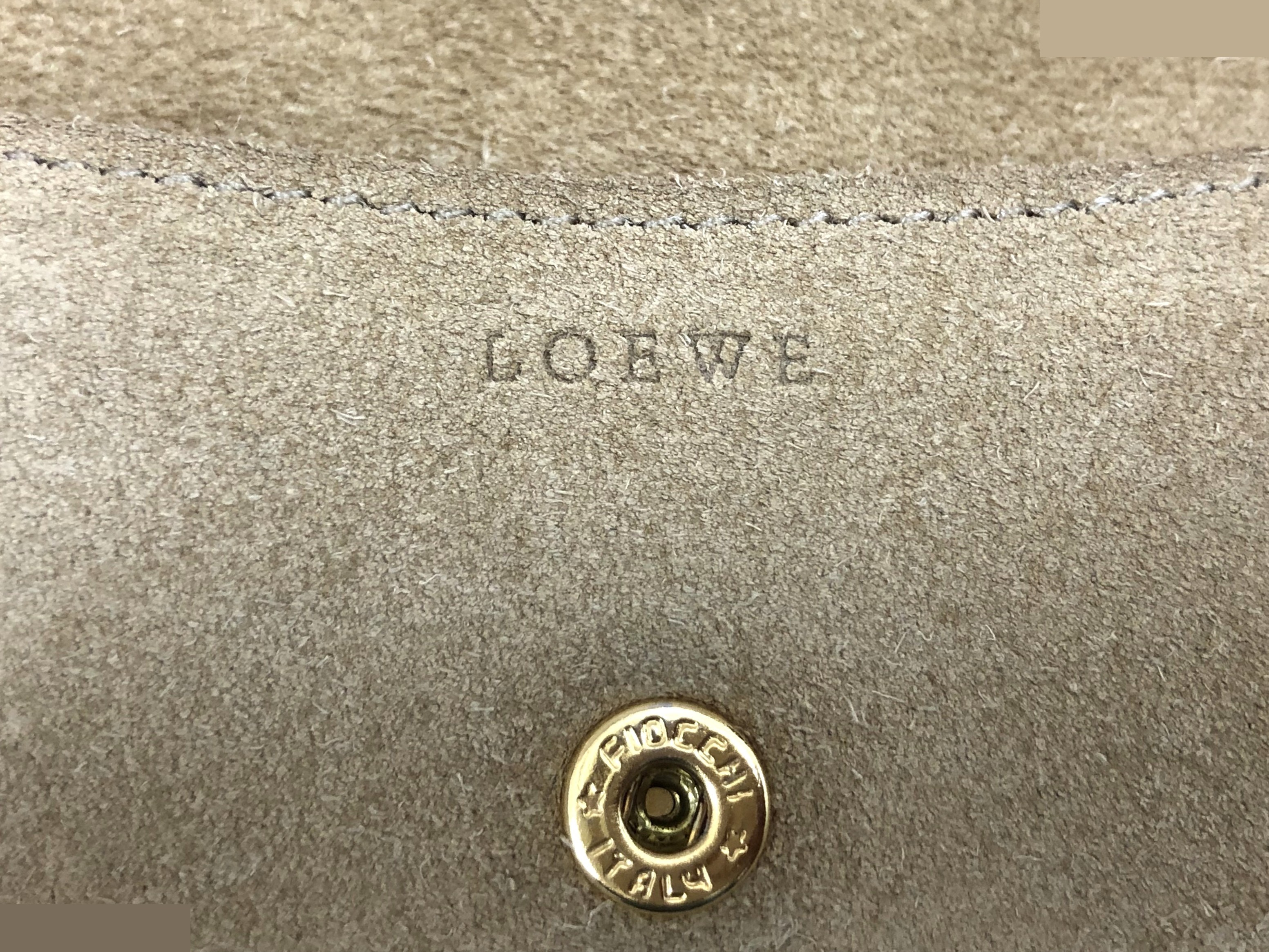 Anagram Coin Case — view 4