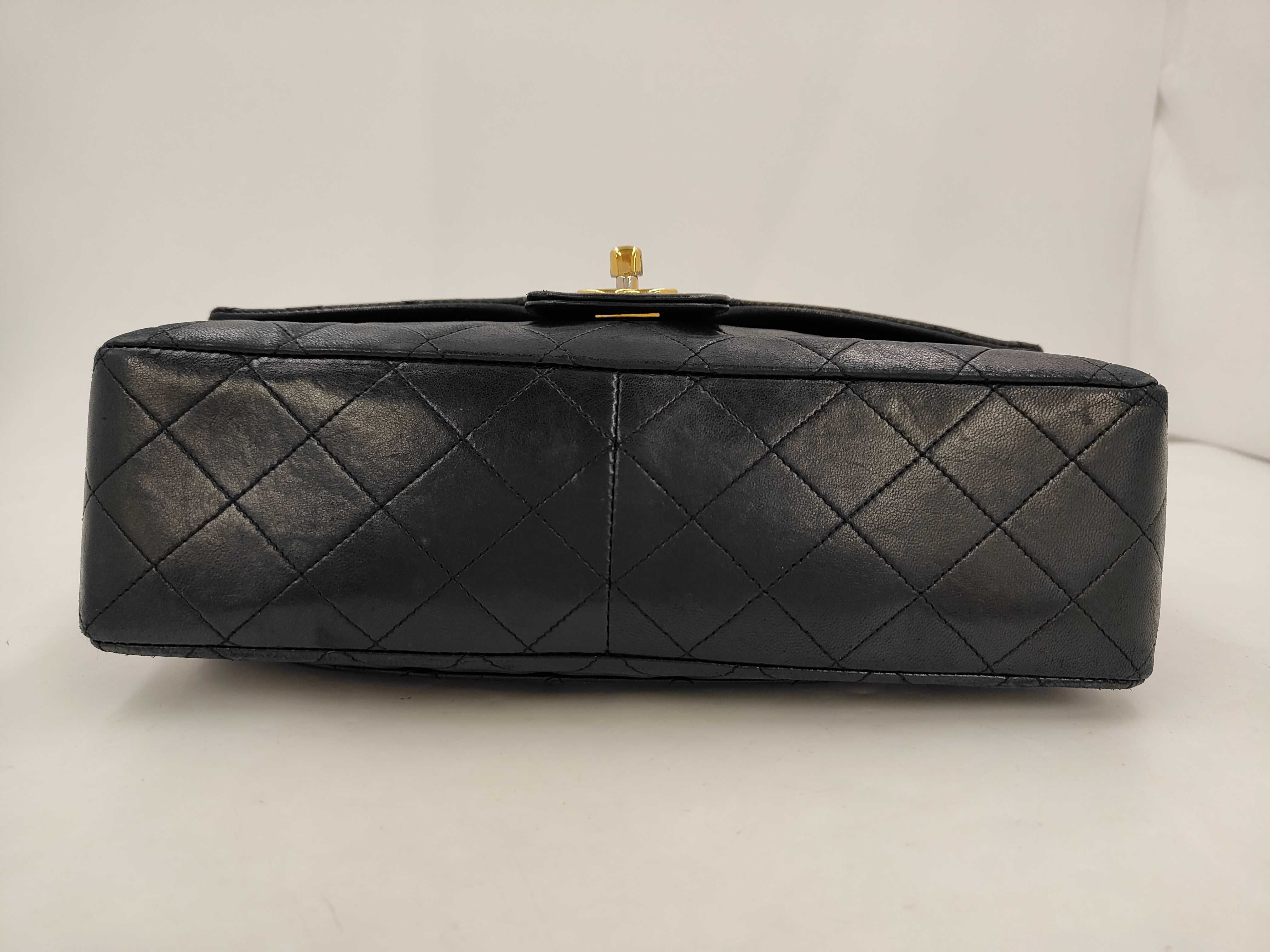 1377448 Matelassé Lambskin Chain Shoulder Bag, Single Flap, Turnlock, Black, with Pouch. — view 3