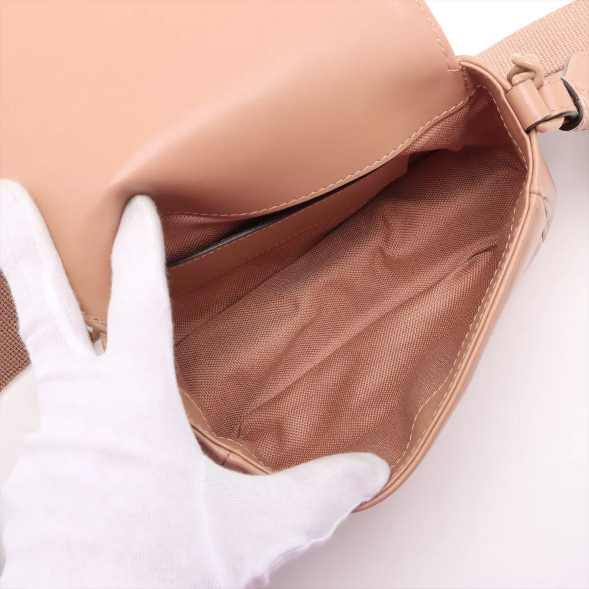 GG Marmont Leather Chain Shoulder Bag Beige 739681 — view 6