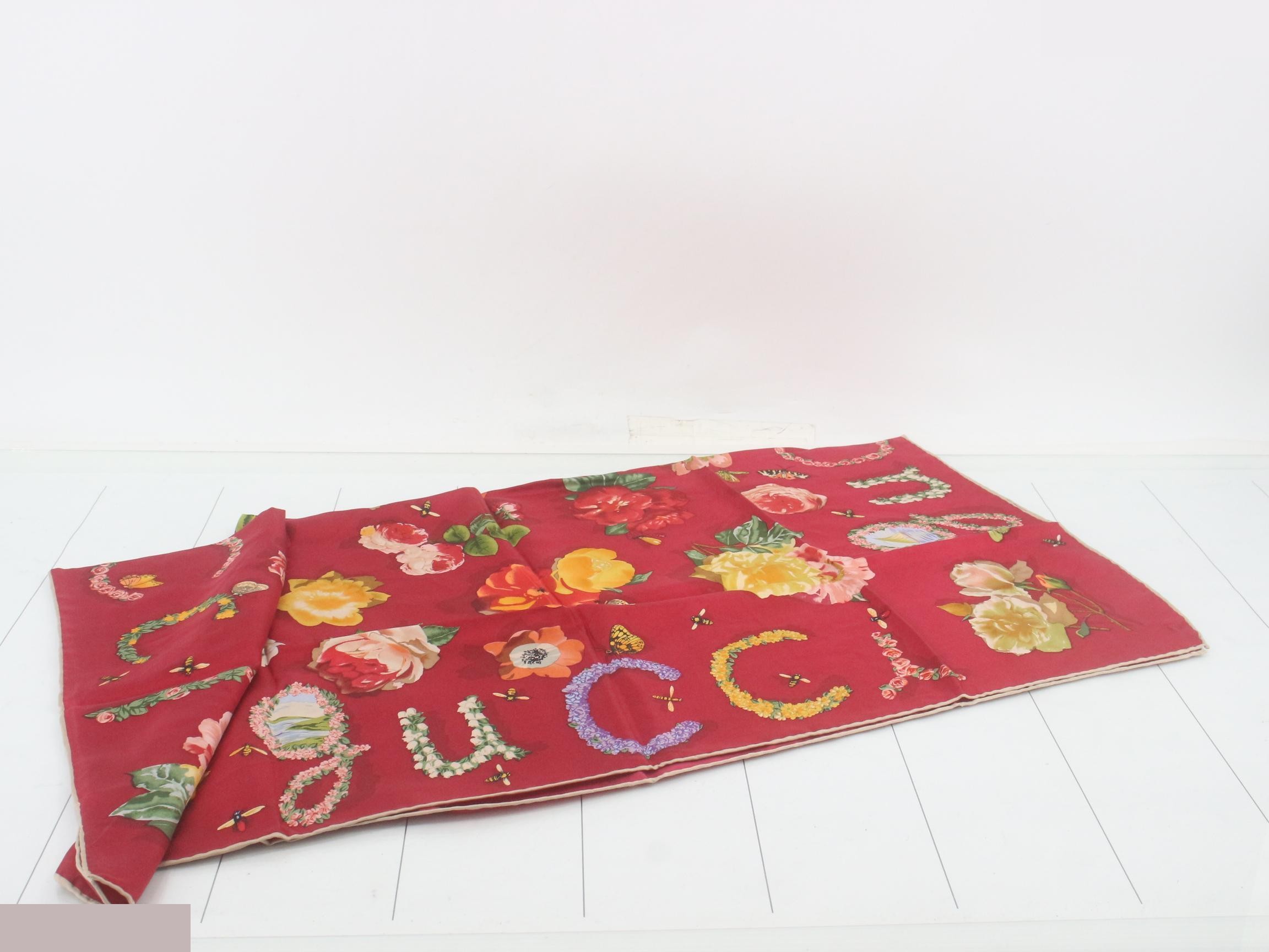 scarf — view 3