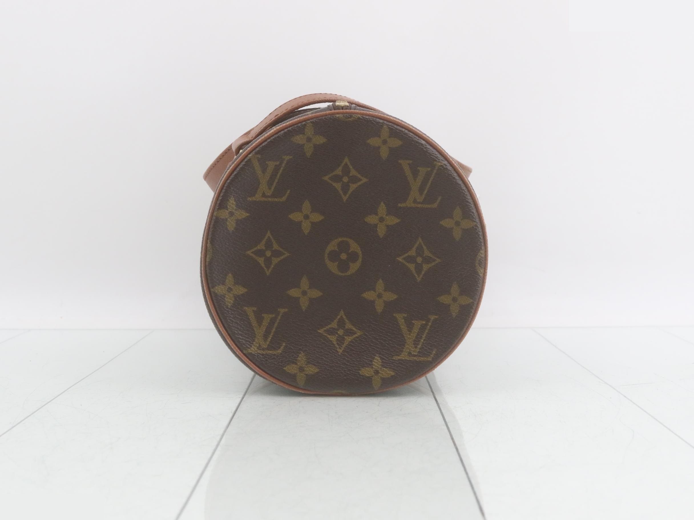 Papillon 30 with pouch — view 3