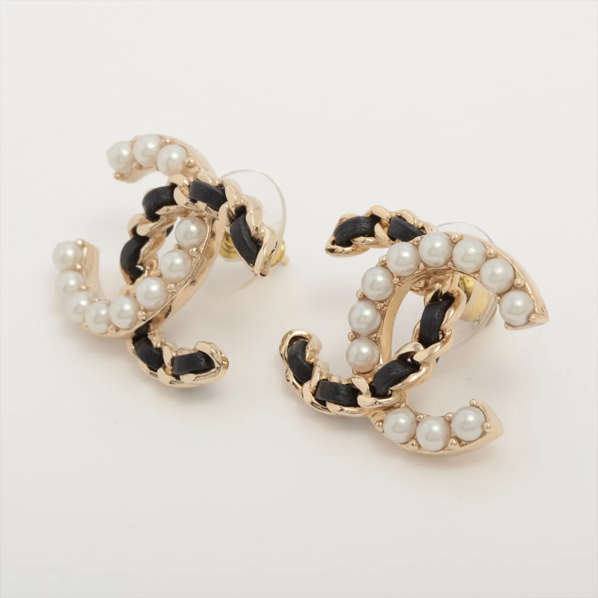 Coco B22B Earrings (Pair) GP x Faux Pearl x Leather Black x Gold — view 3