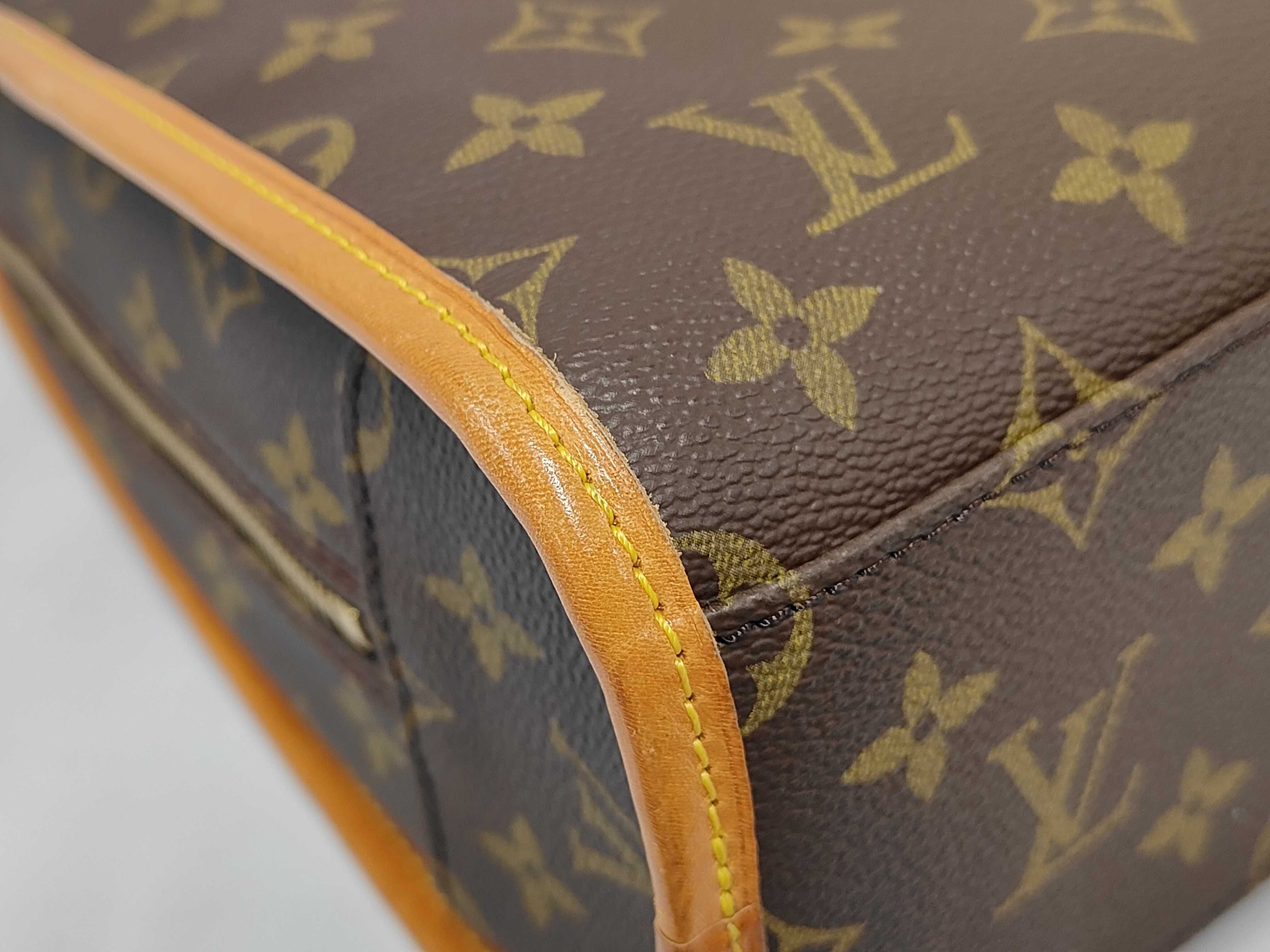 LV Rivoli Bag — view 4