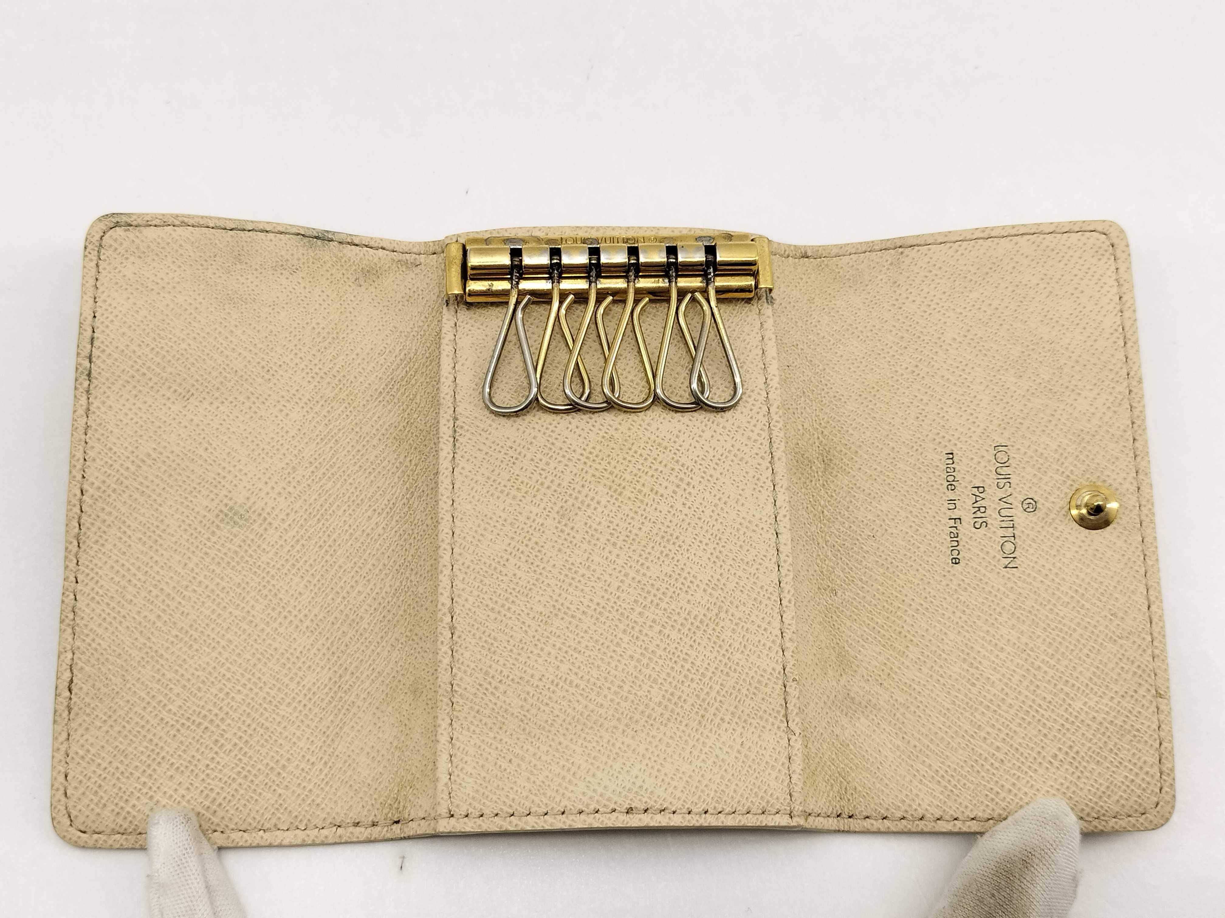 Damier Azur Key Case — view 9