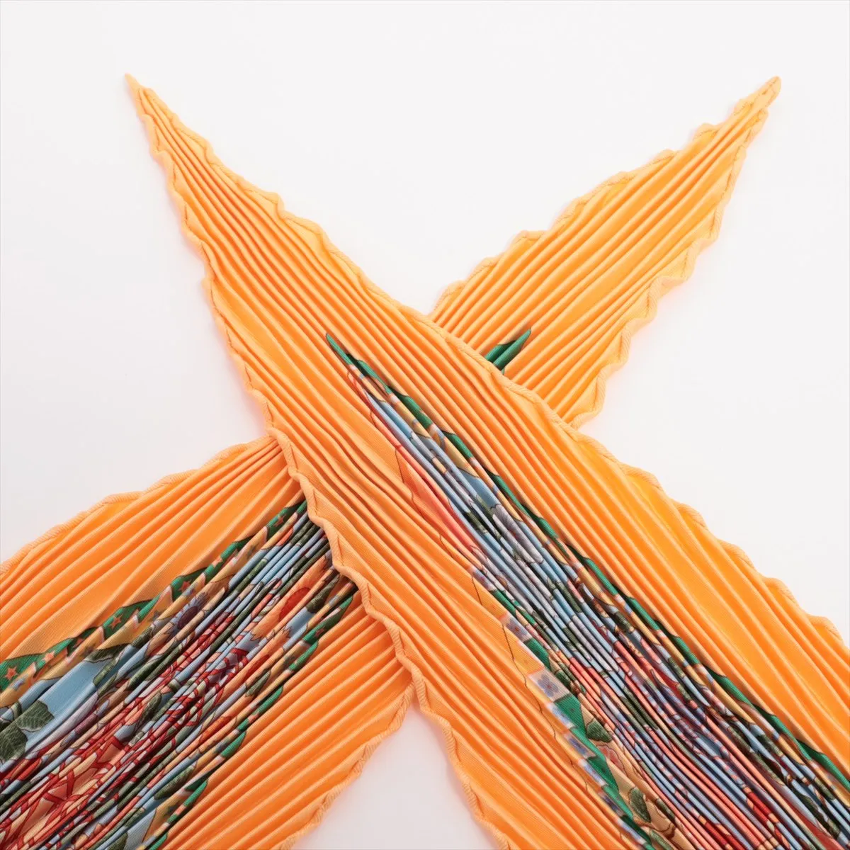 pleated scarf, Axis Mundi (the central axis of the world), silk, orange, with some wear, ink — view 2