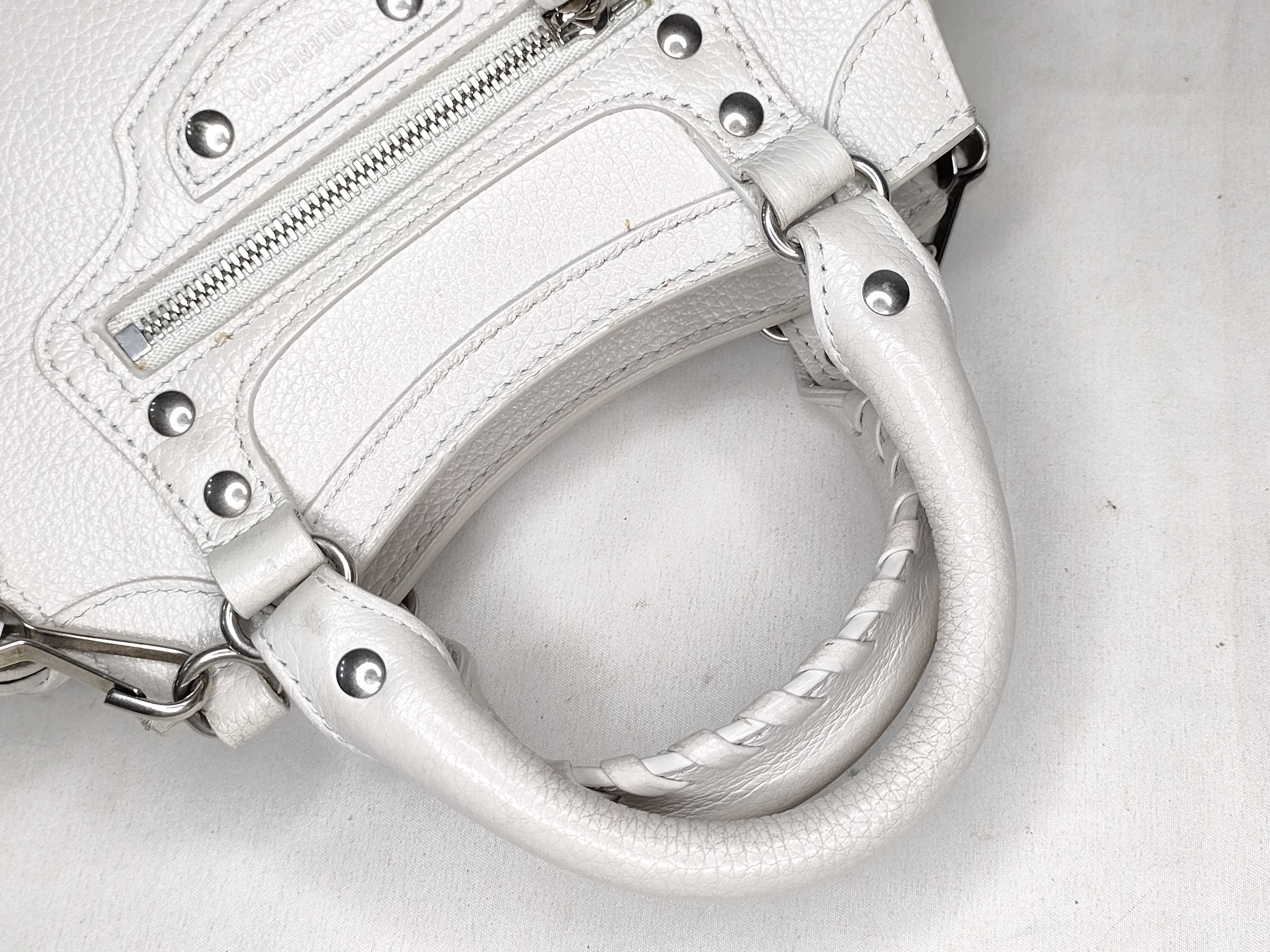 ID- Mini Neo Classic City 2-Way Handbag White Cow Skin 638524 Handbag — view 3