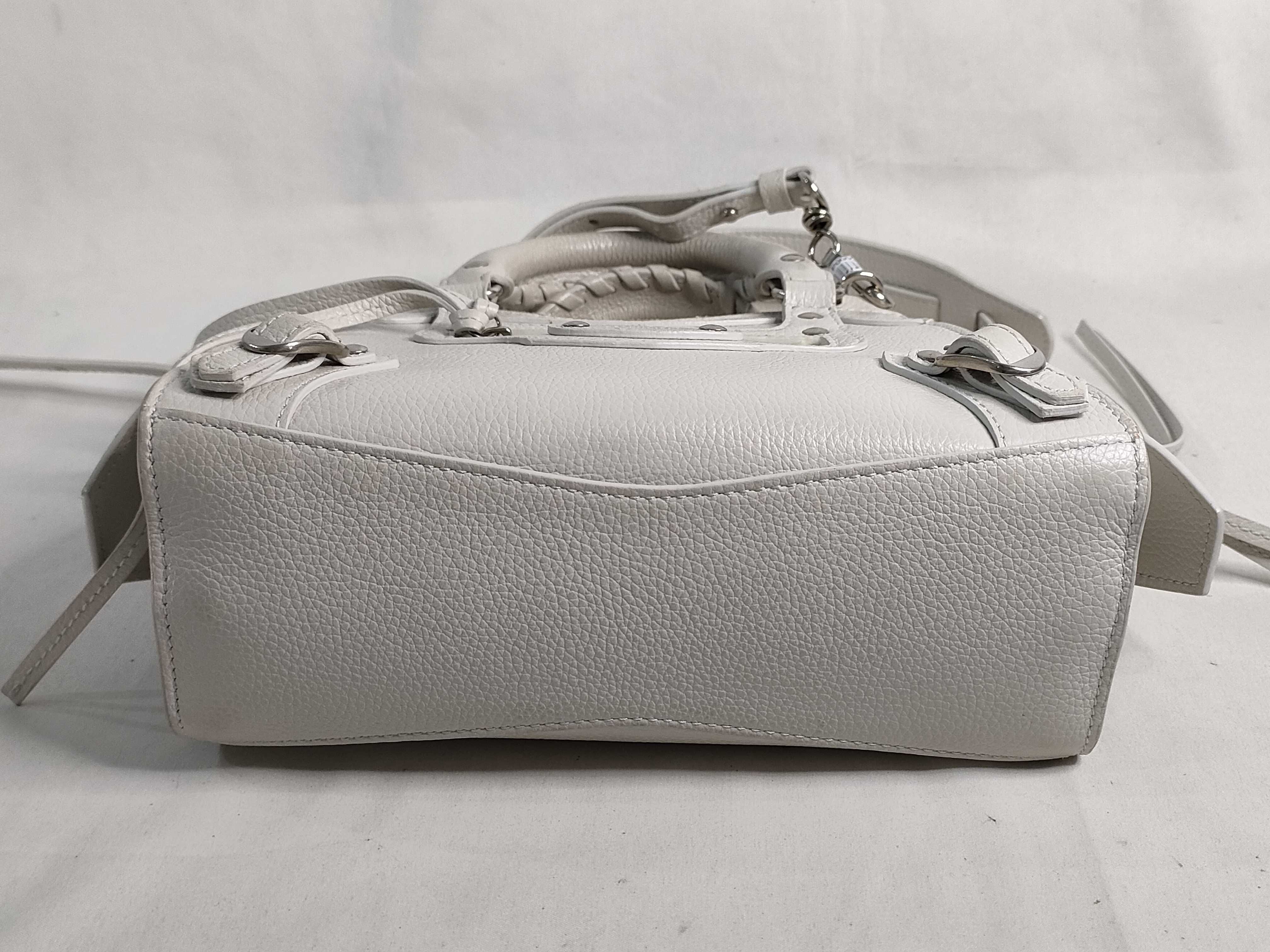ID- Mini Neo Classic City 2-Way Handbag White Cow Skin 638524 Handbag — view 8