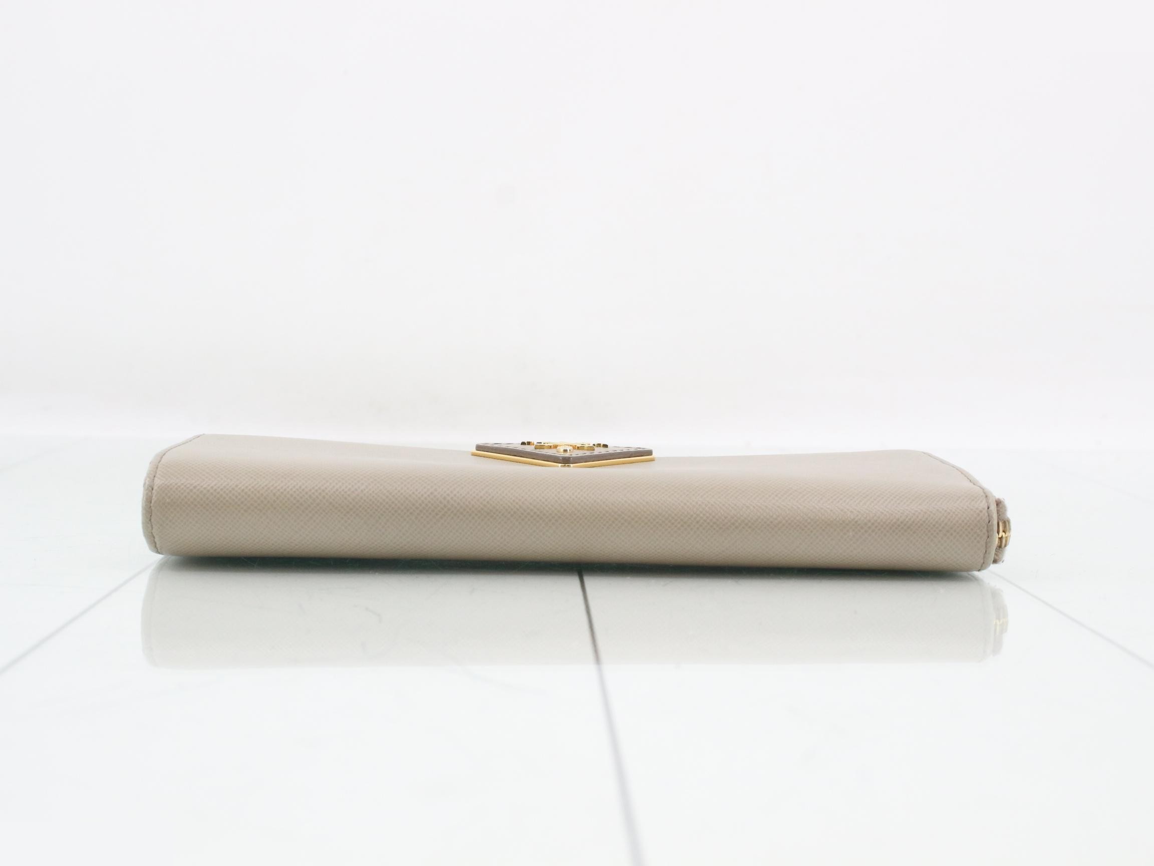 Saffiano Leather Bag, L-shaped Zipper Long Wallet, Beige — view 3