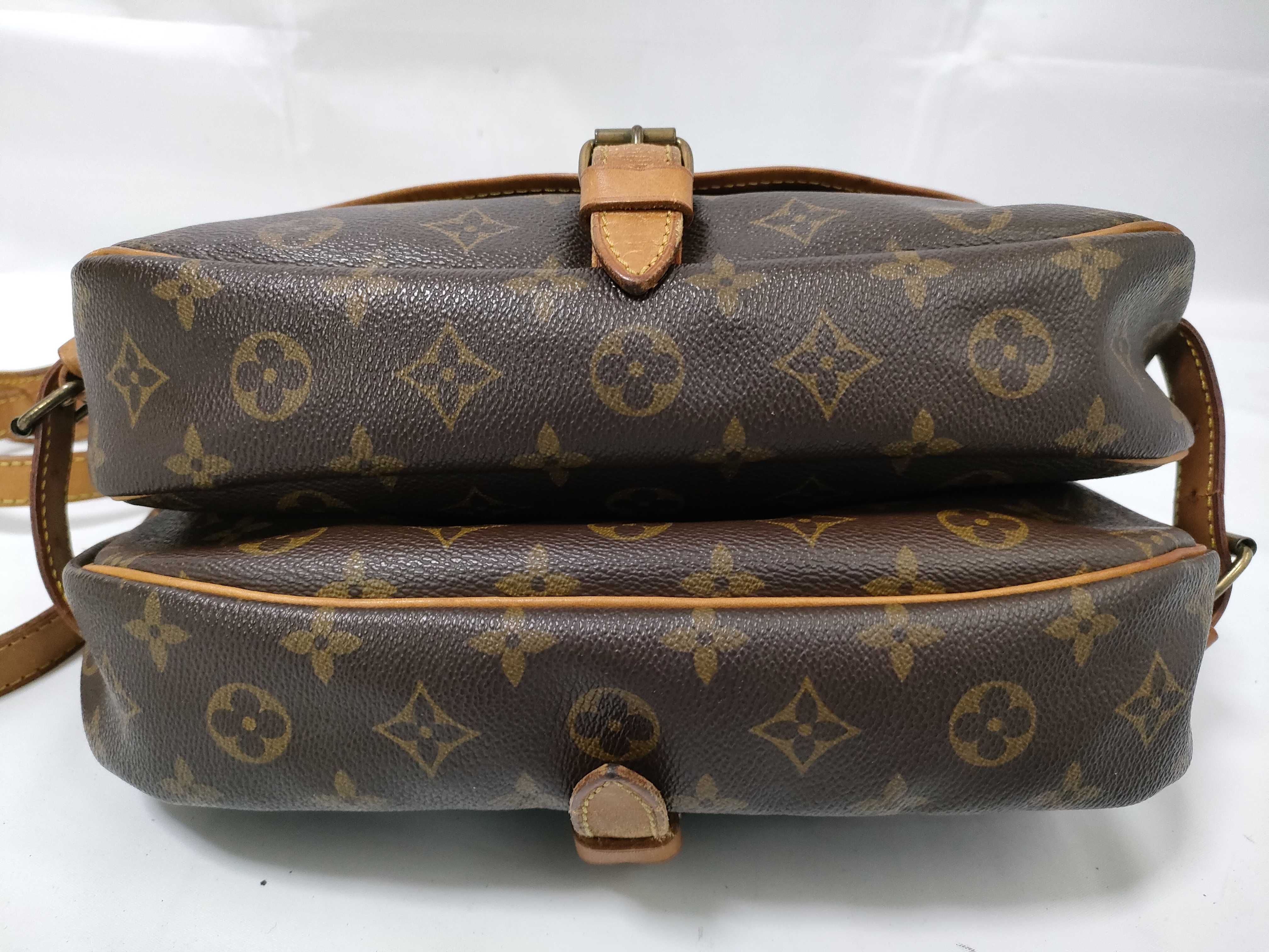 Monogram M42256 Saumur 30 Shoulder Bag — view 7