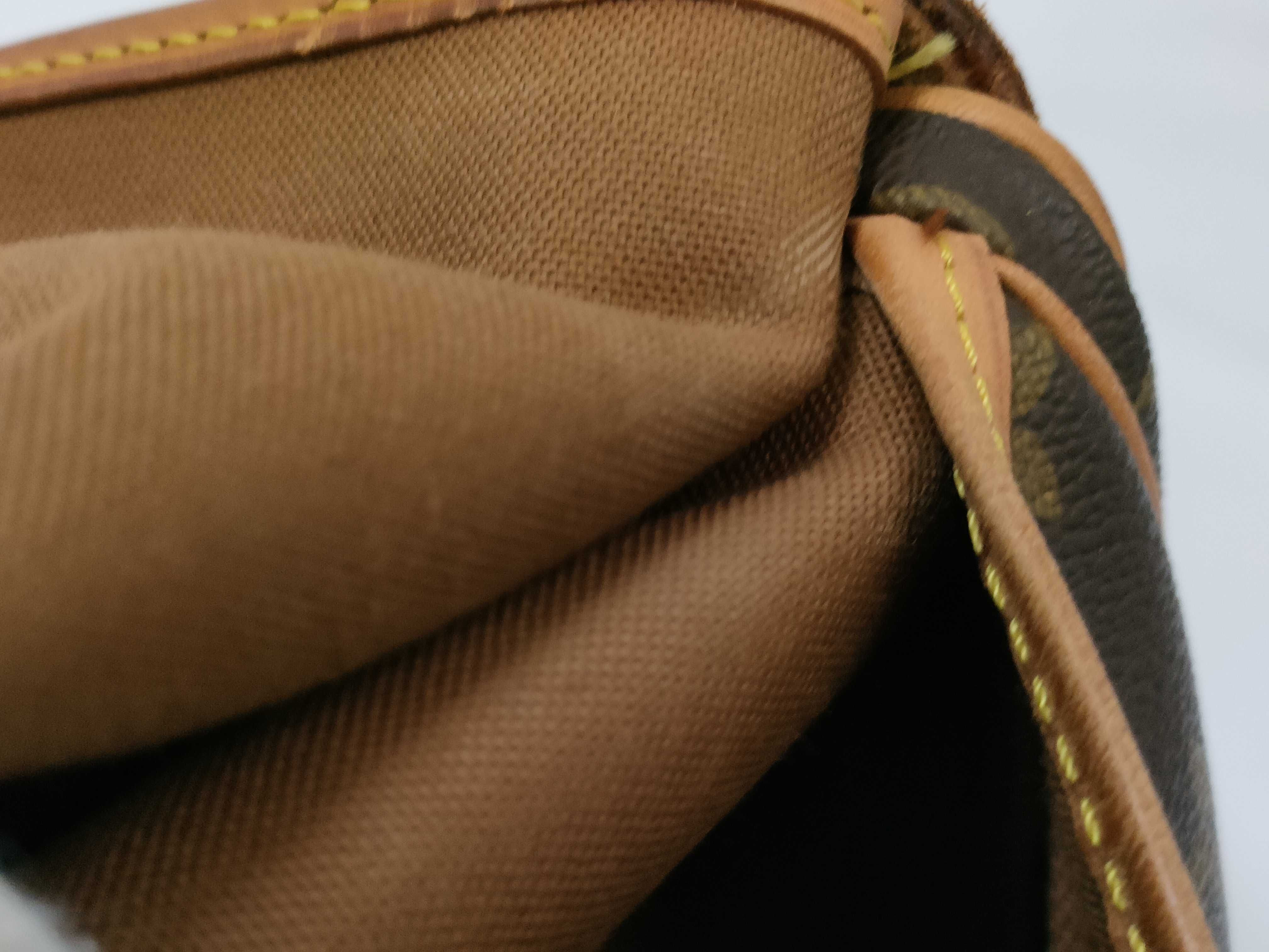 Monogram M42256 Saumur 30 Shoulder Bag — view 9
