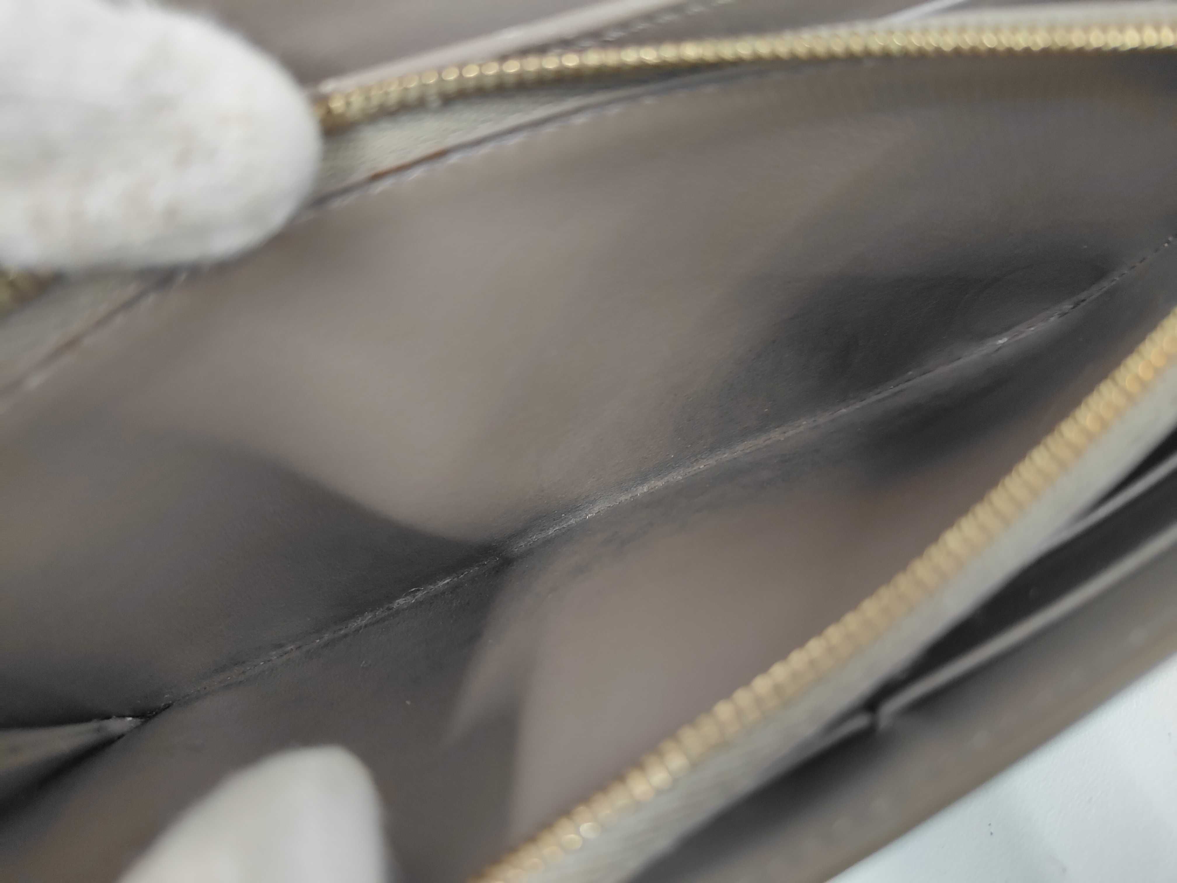 Wallet / Large Flap Wallet — view 10
