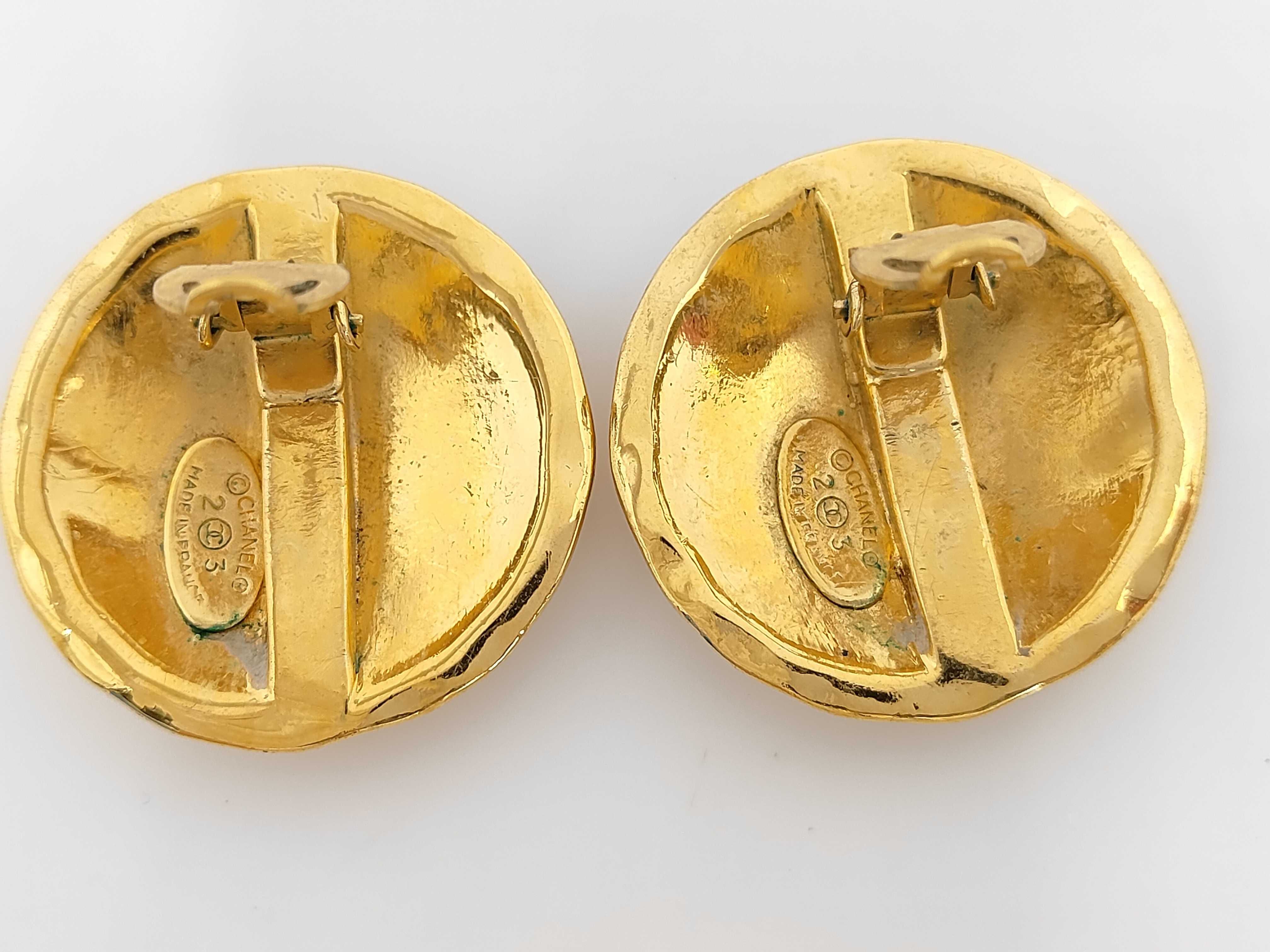Round Matelassé Earrings — view 5