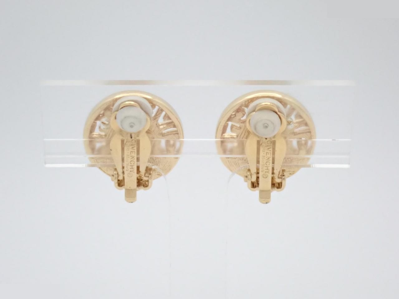 Other lines: Precious metals and earrings — view 2