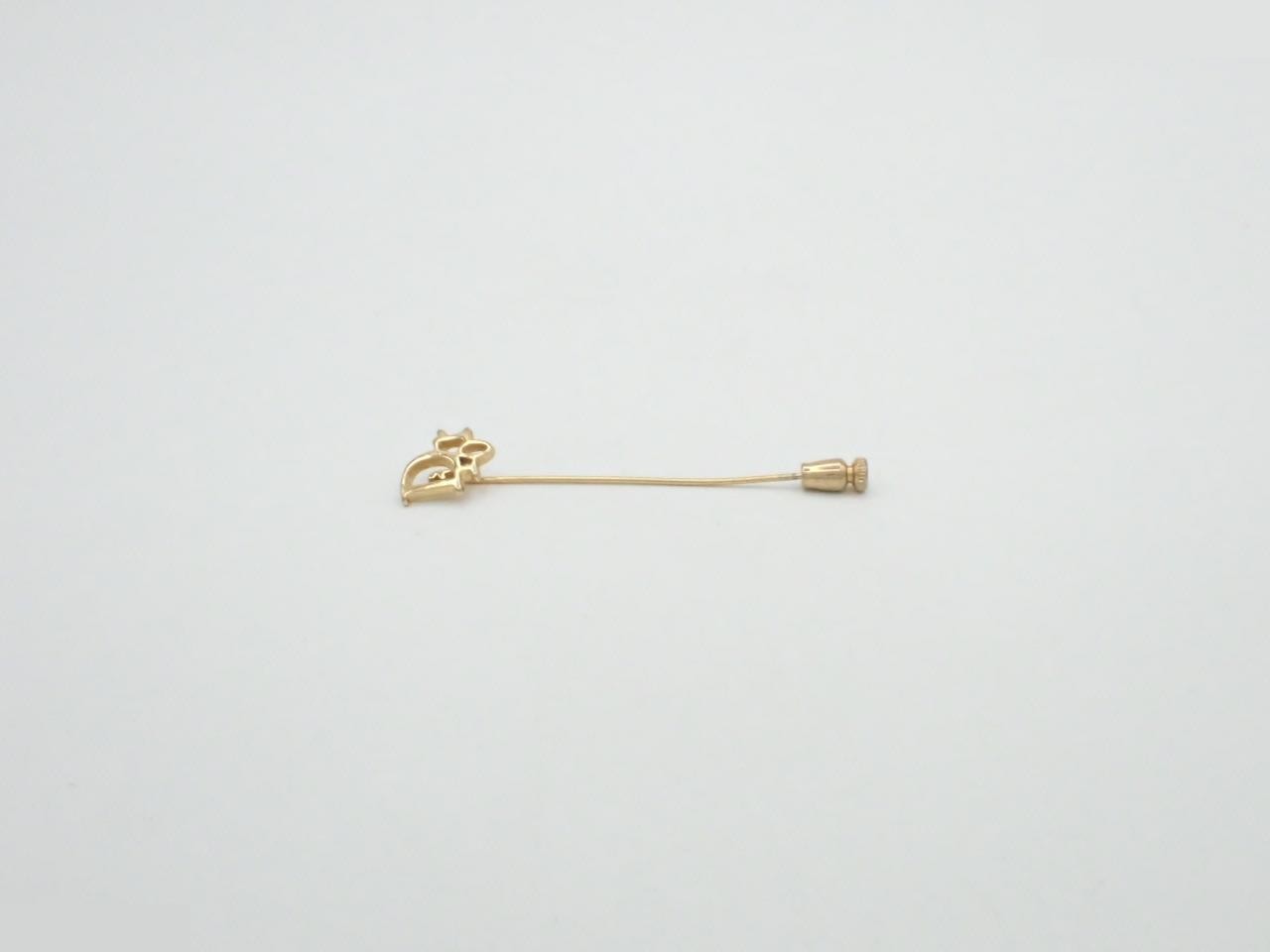 pin brooch — view 3