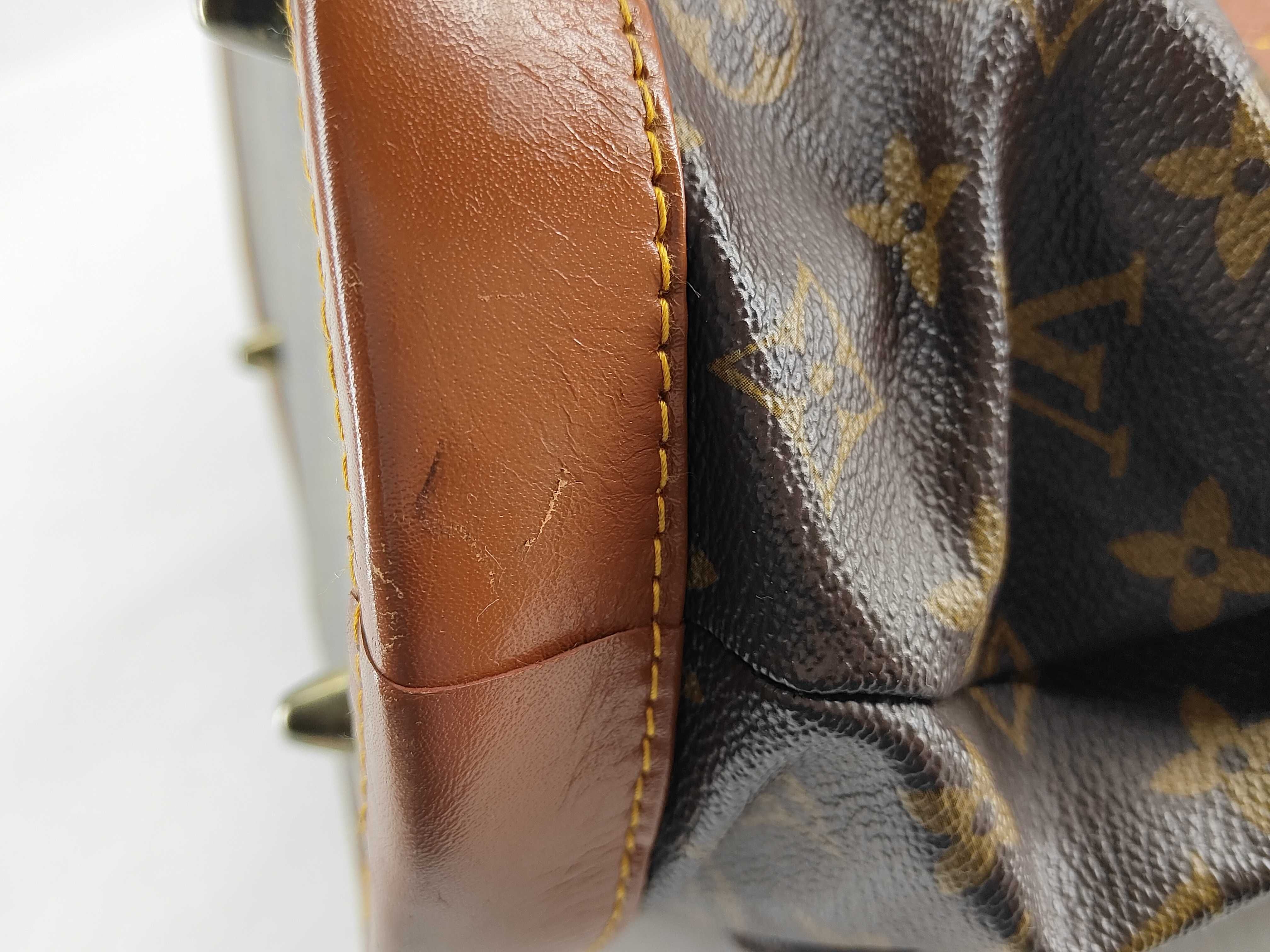 Monogram Louis Vuitton Monogram Made in USA Bucket GM Tote Bag with coin purse, after aftermarket repairs — view 13