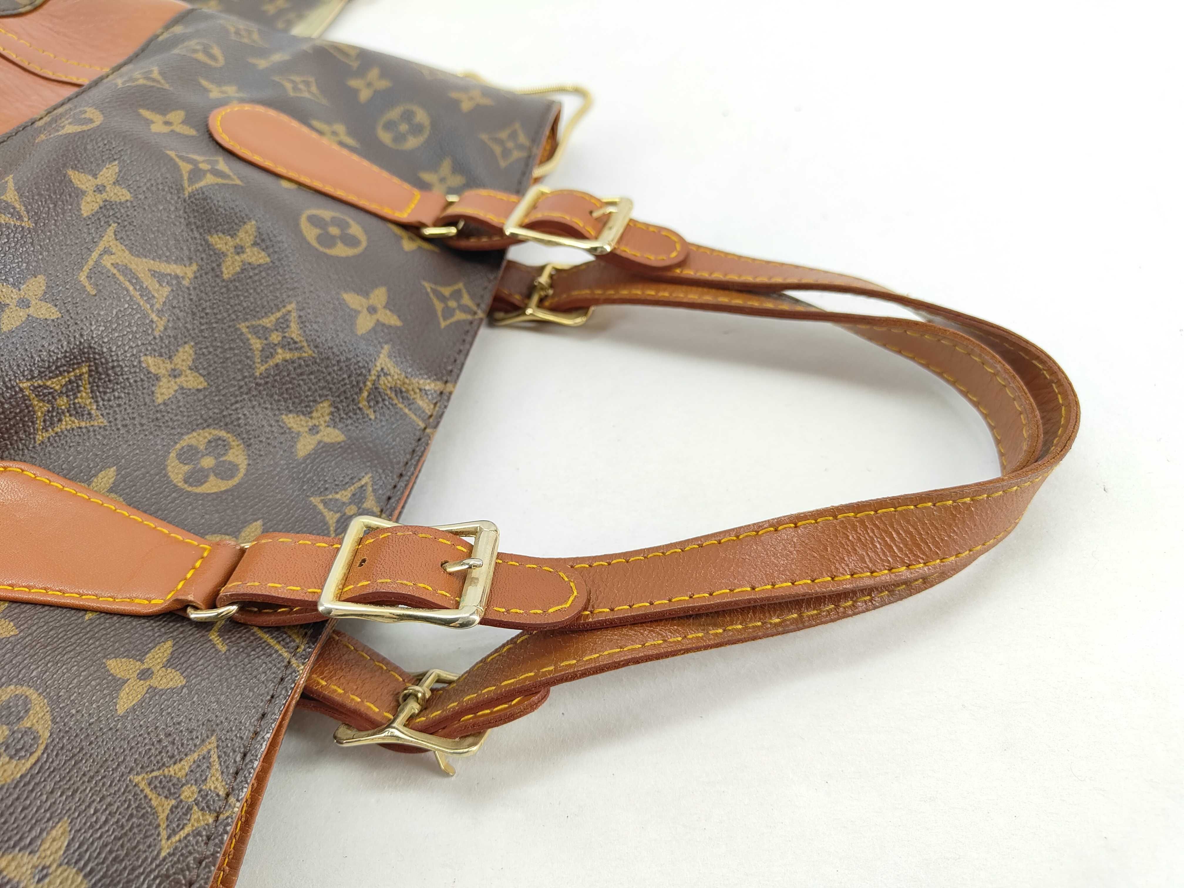 Monogram Louis Vuitton Monogram Made in USA Bucket GM Tote Bag with coin purse, after aftermarket repairs — view 4