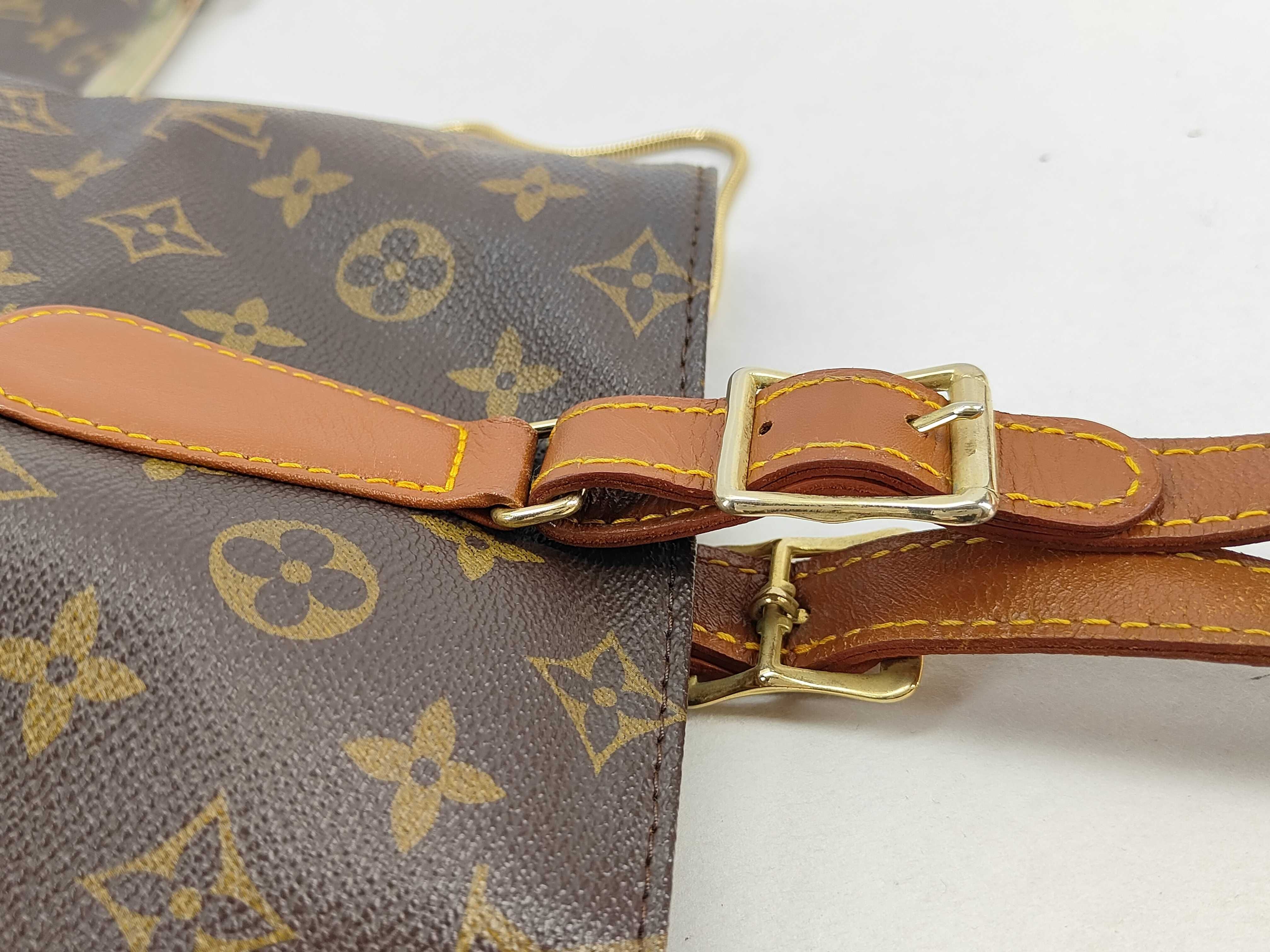 Monogram Louis Vuitton Monogram Made in USA Bucket GM Tote Bag with coin purse, after aftermarket repairs — view 6