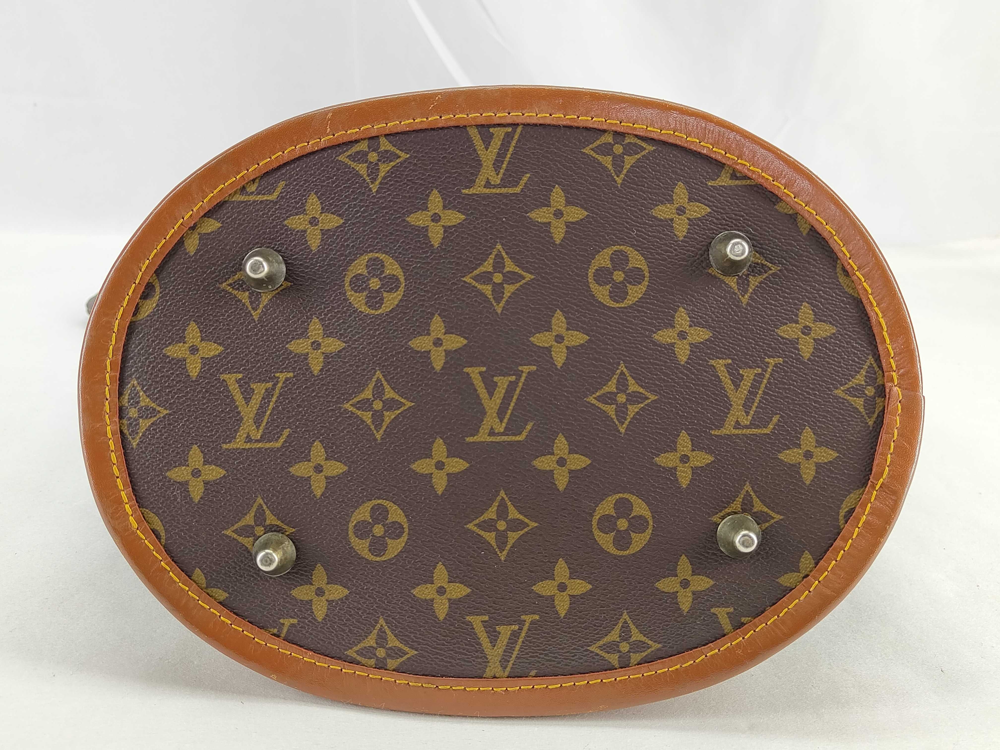 Monogram Louis Vuitton Monogram Made in USA Bucket GM Tote Bag with coin purse, after aftermarket repairs — view 8
