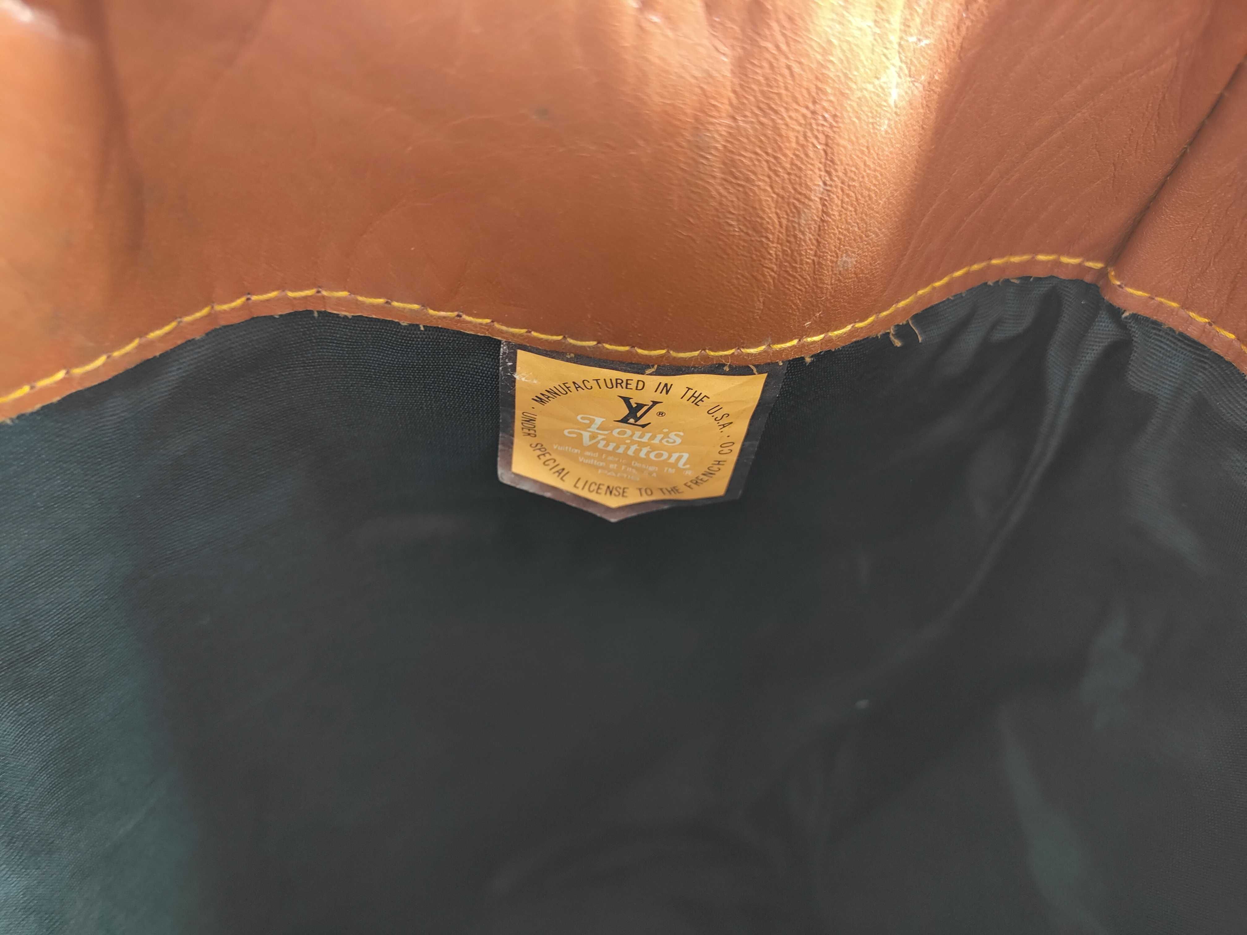 Monogram Louis Vuitton Monogram Made in USA Bucket GM Tote Bag with coin purse, after aftermarket repairs — view 10