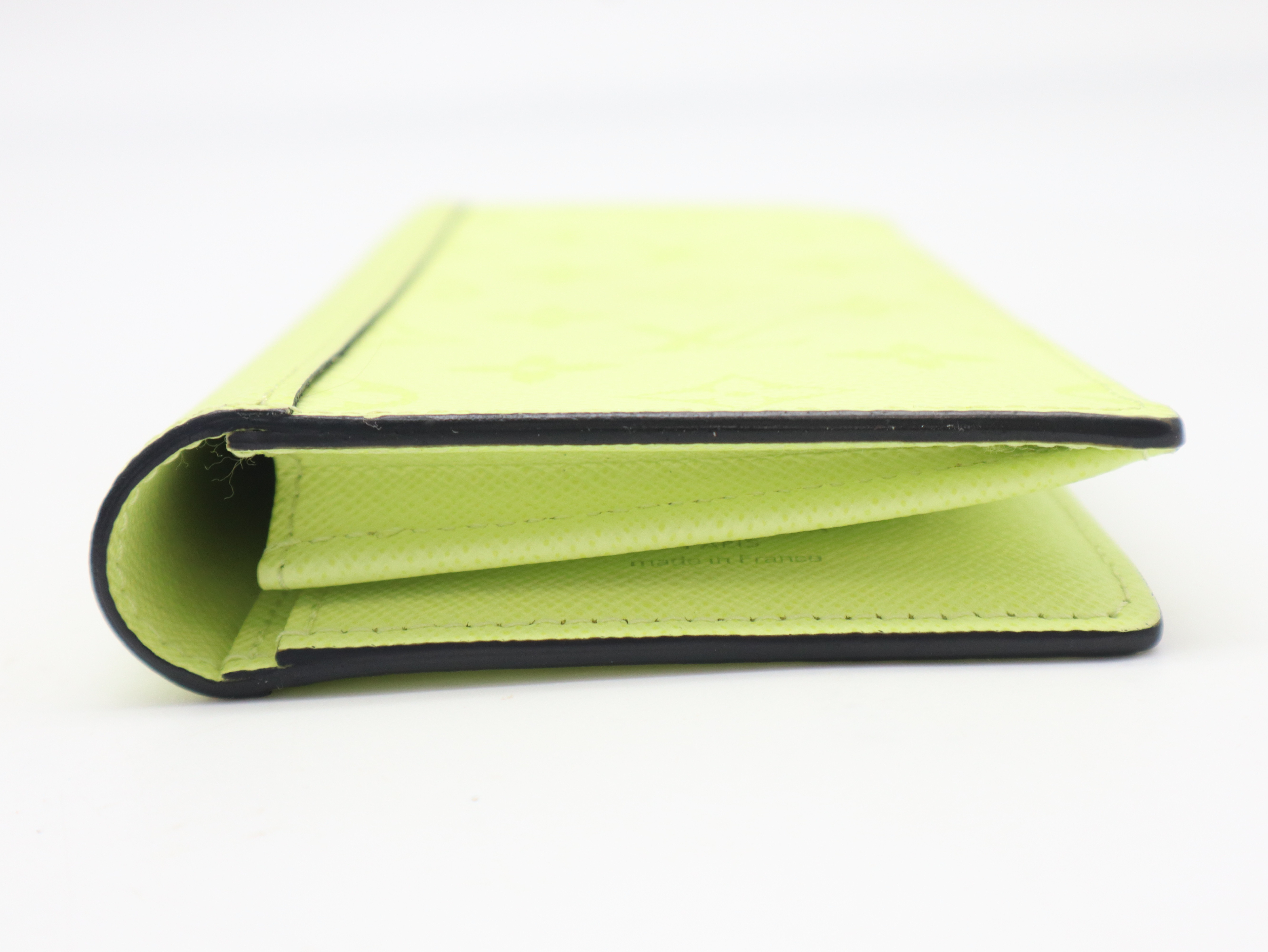 M14131 Taigarama Portefeuille Brazza Yellow Wallet with Box and Dust Bag, RFID ID Tested. — view 4