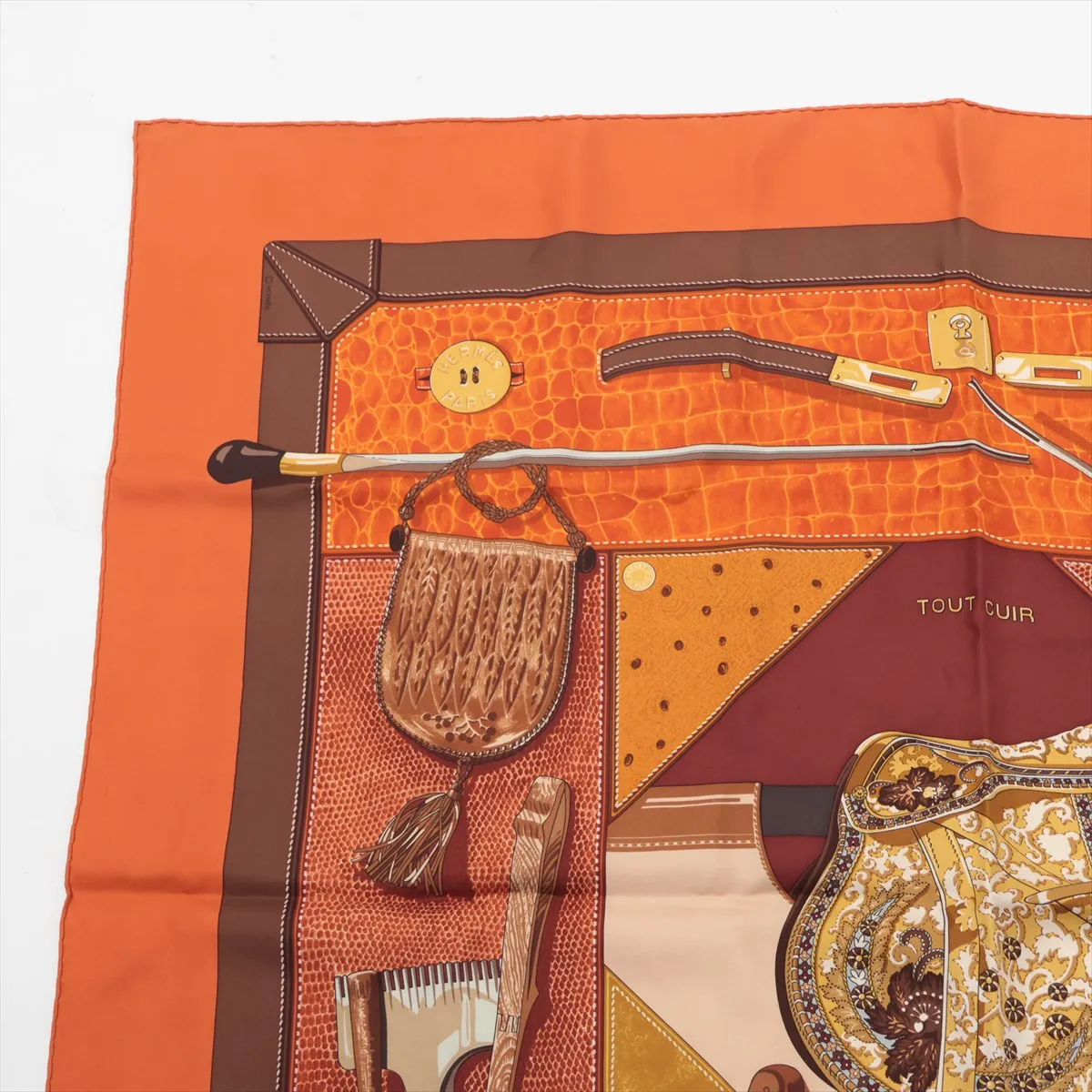 Carre 90 TOUT CUIR All leather Scarf Silk Orange x Brown Threads Fuzzing Threads Twisting Stains — view 2