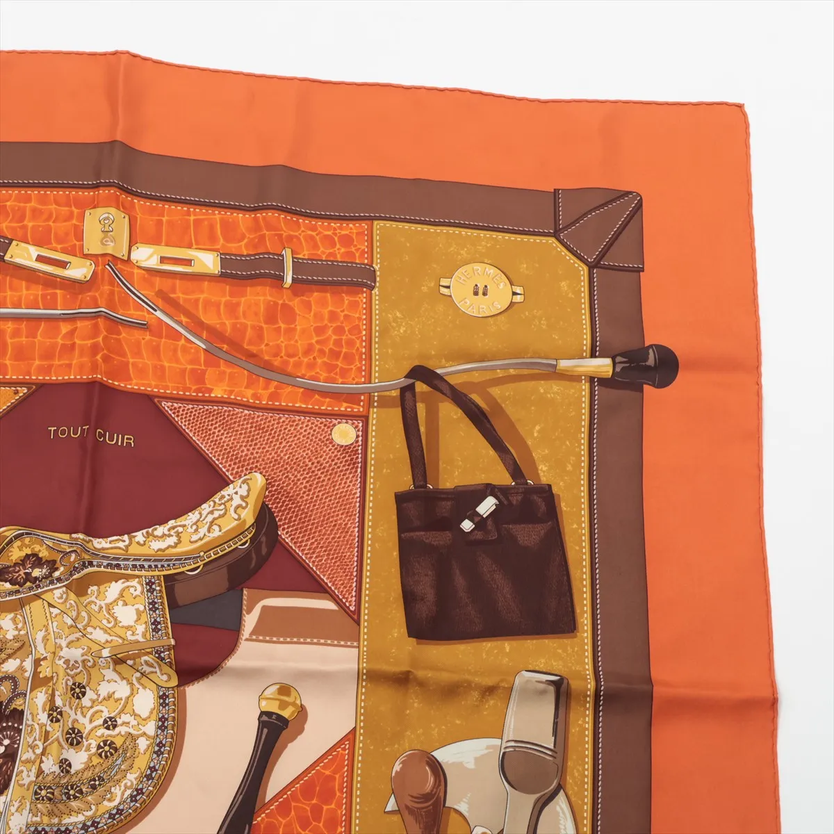 Carre 90 TOUT CUIR All leather Scarf Silk Orange x Brown Threads Fuzzing Threads Twisting Stains — view 3