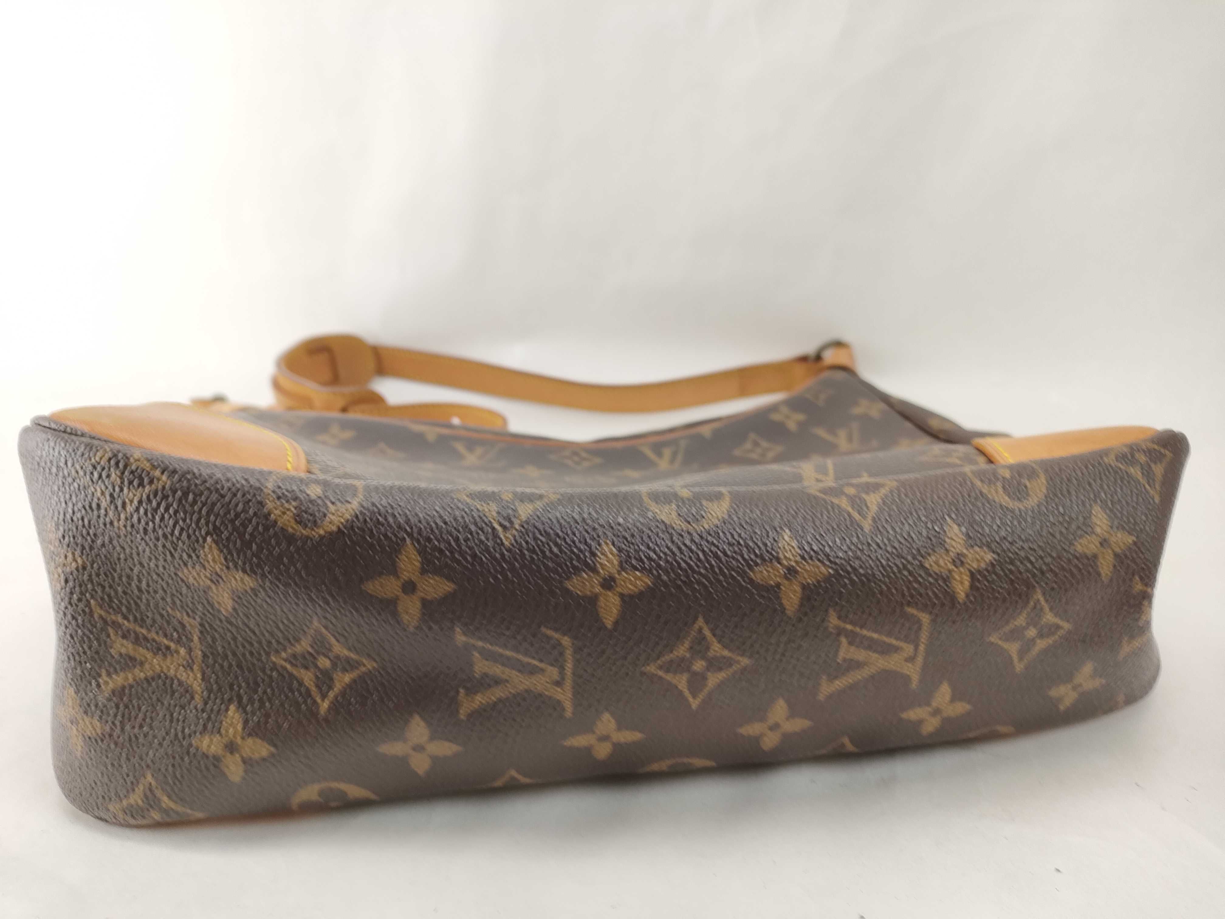 Monogram M51265 Boulogne 30 Shoulder Bag — view 7