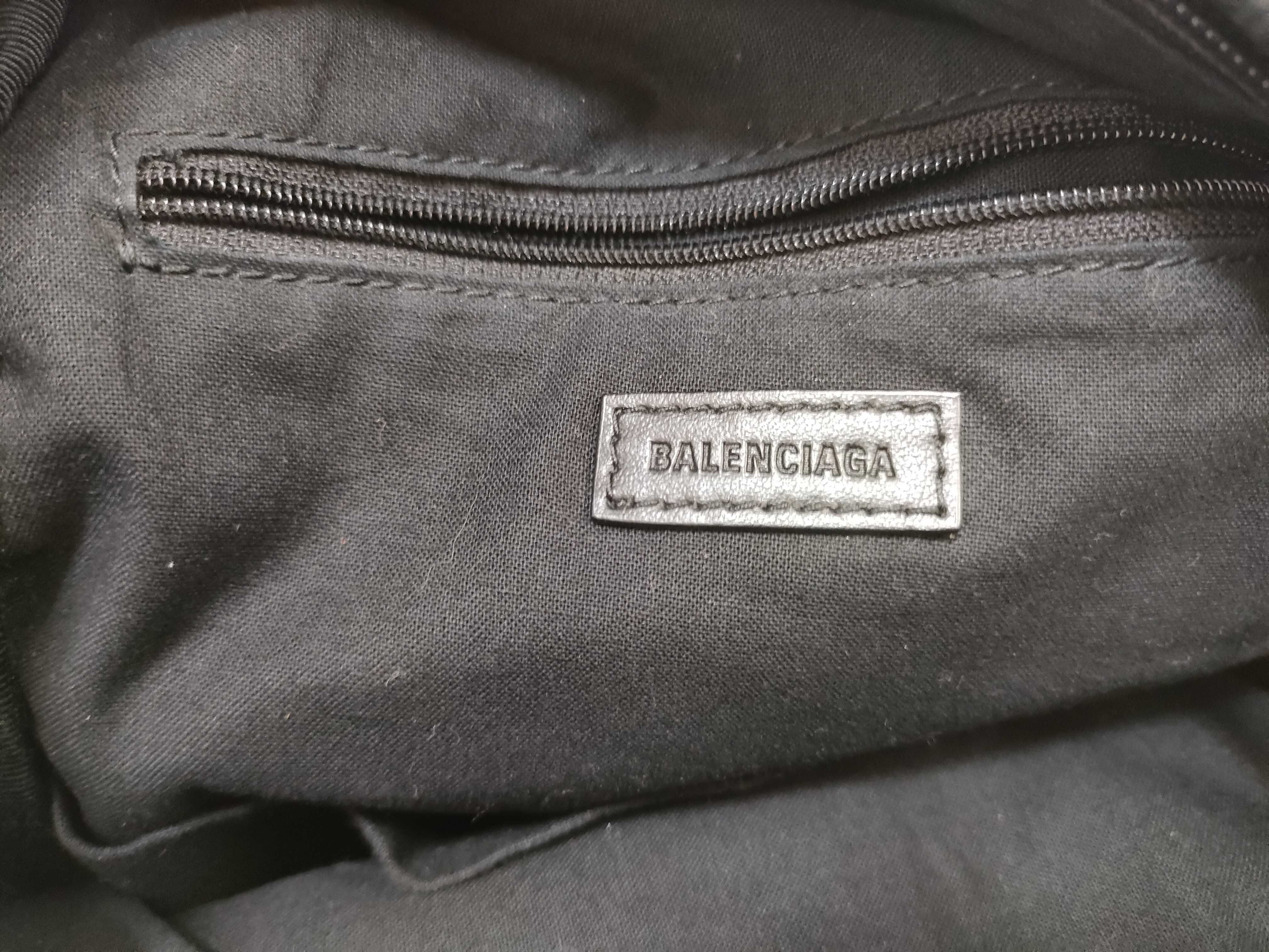 Body Bag Shoulder Bag — view 12