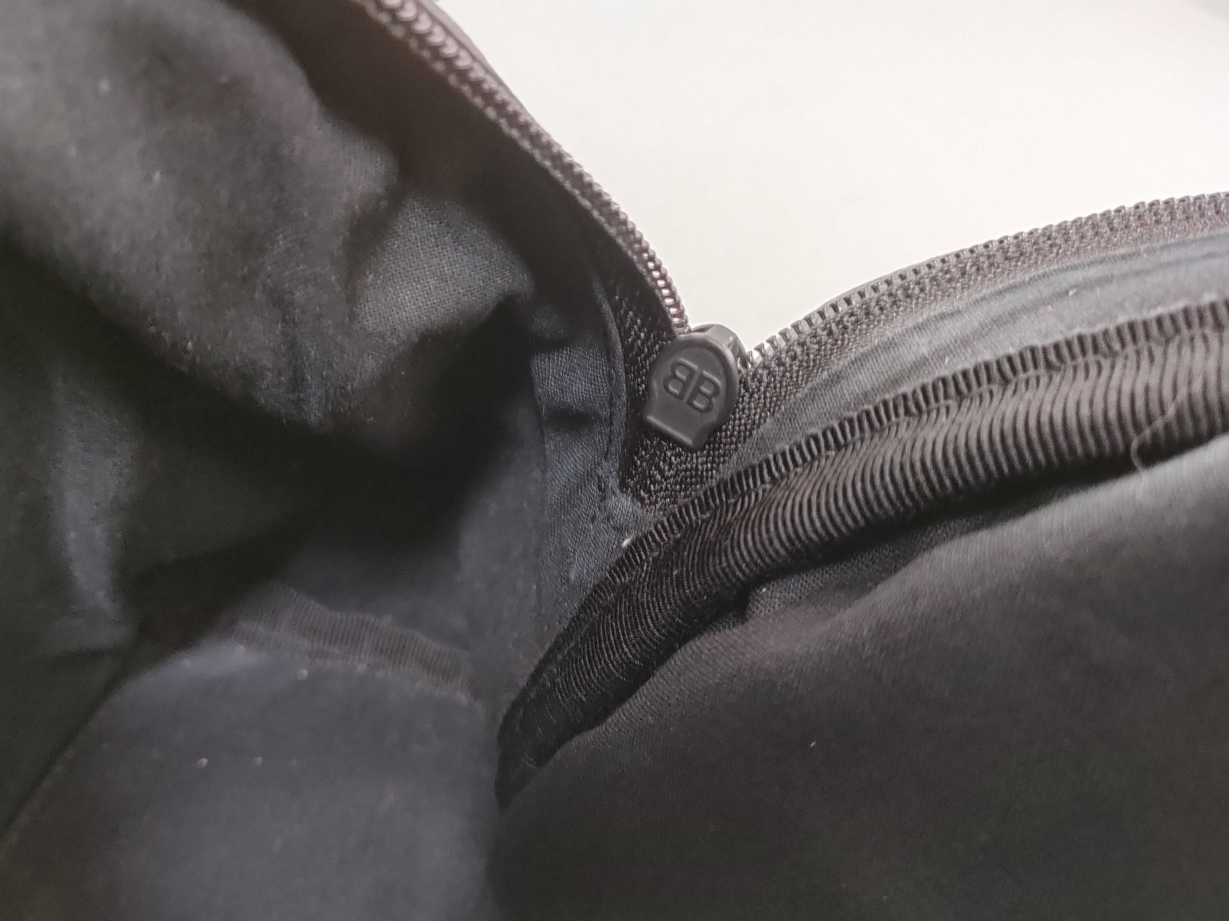 Body Bag Shoulder Bag — view 13