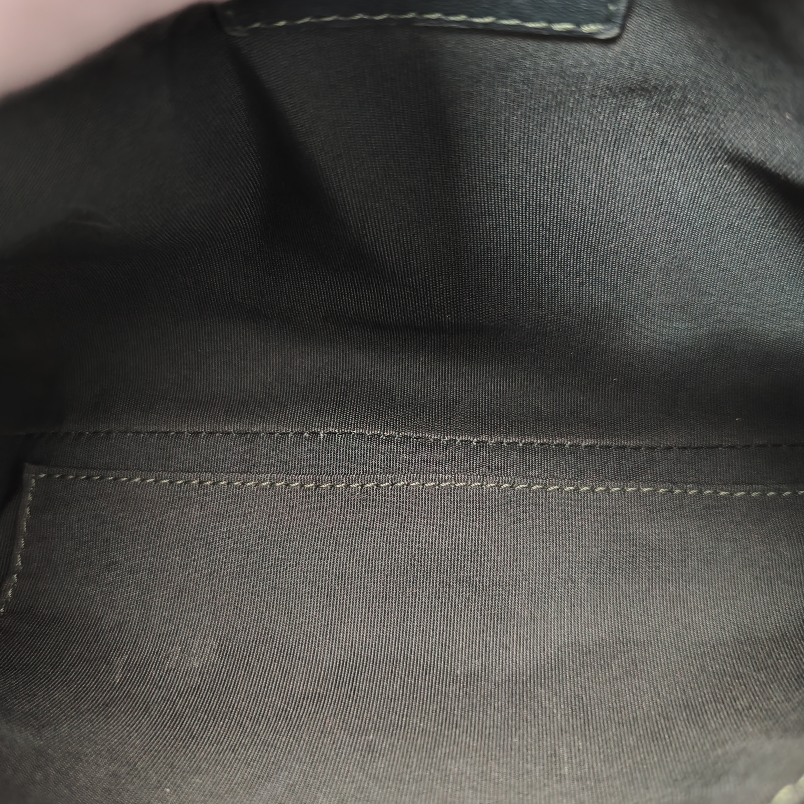 【*Shipped from: China*】CHANEL Leather Shoulder Bag 21655165 — view 6