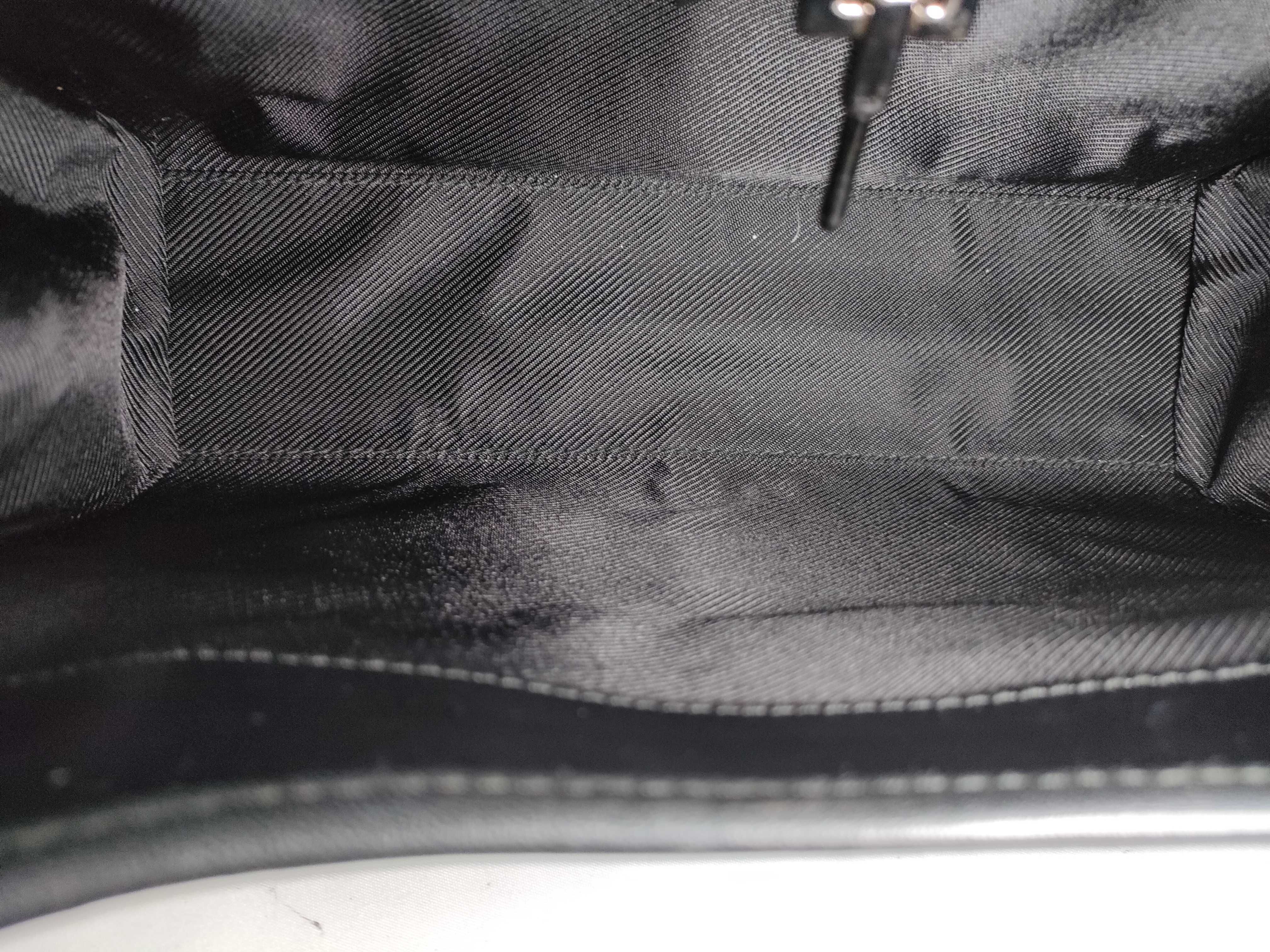 GG Canvas Jackie Shoulder Handbag — view 9