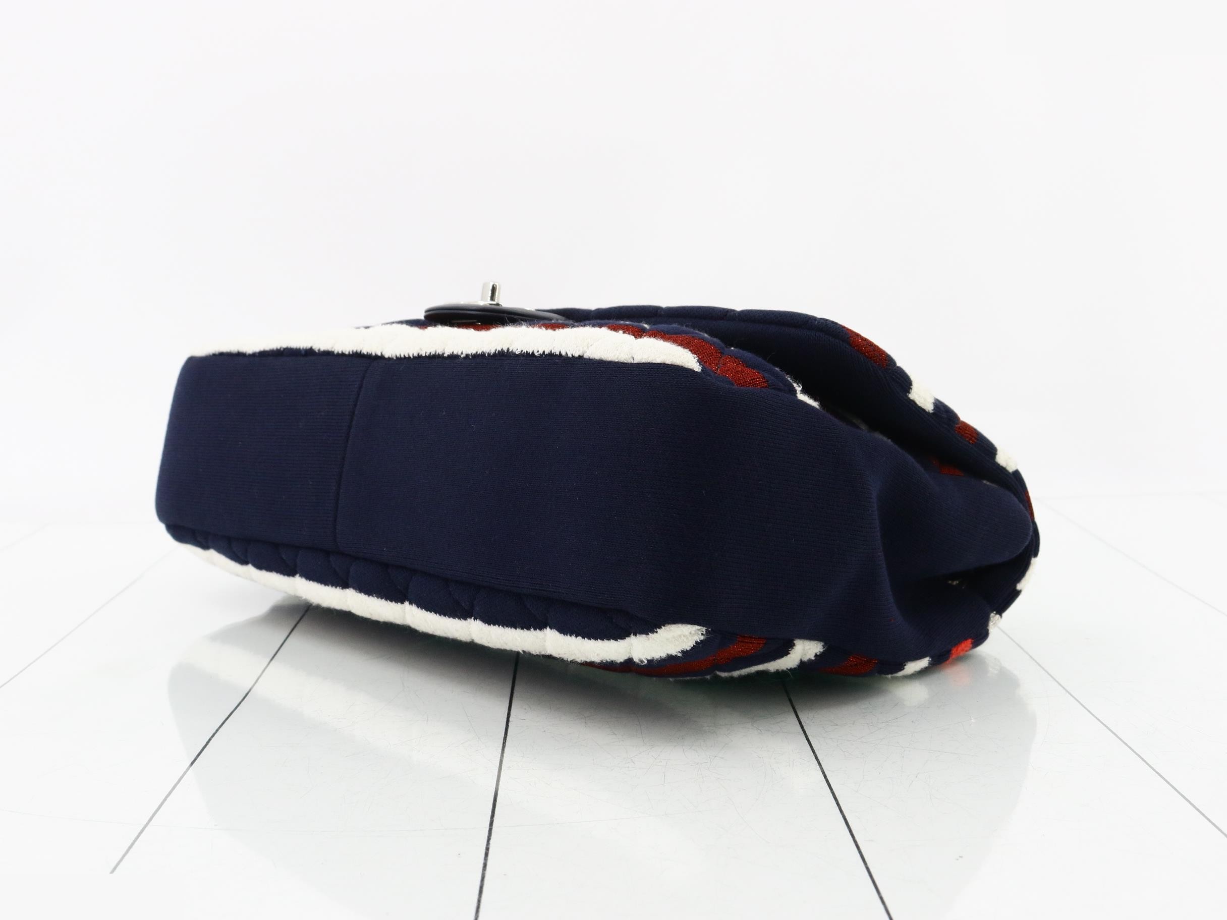 Matelassé (bag) - Shoulder bag — view 6