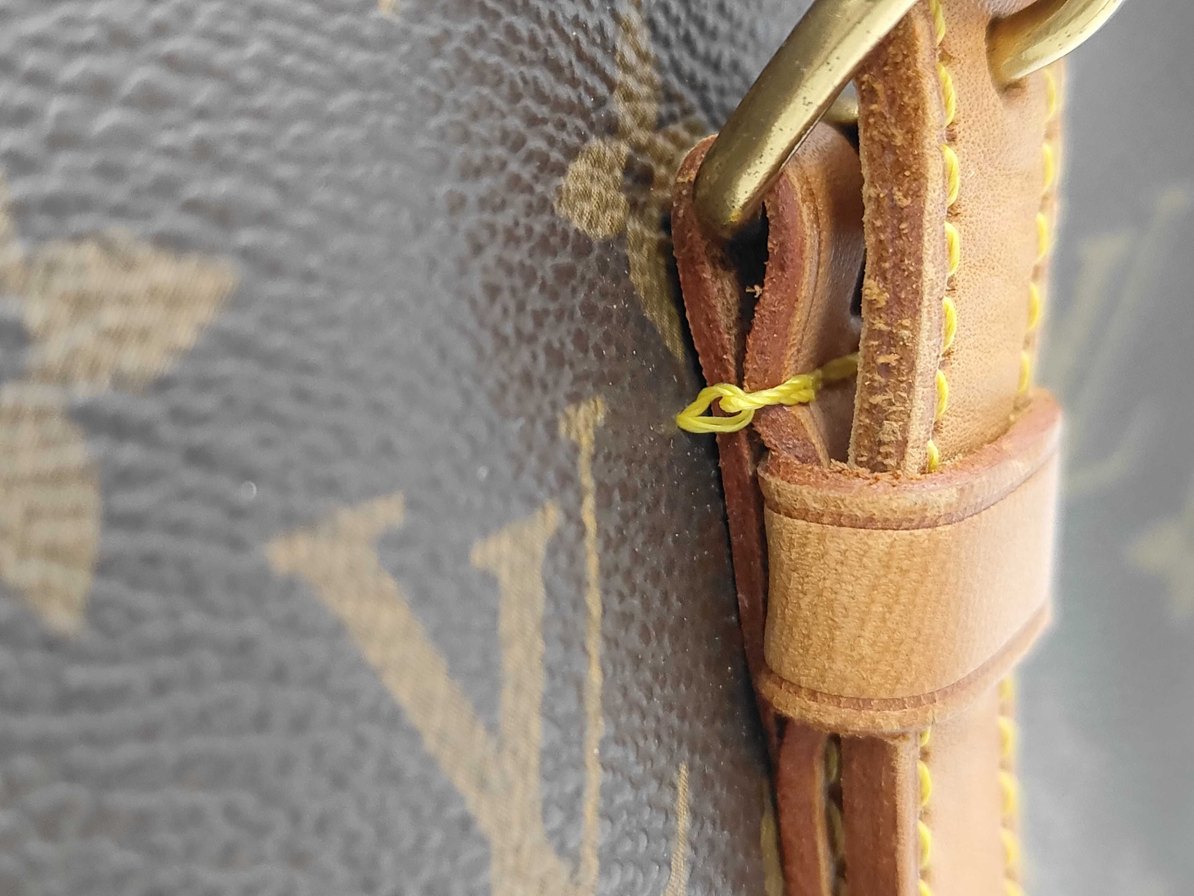 Monogram Bucket GM FL0063 Shoulder Bag — view 3