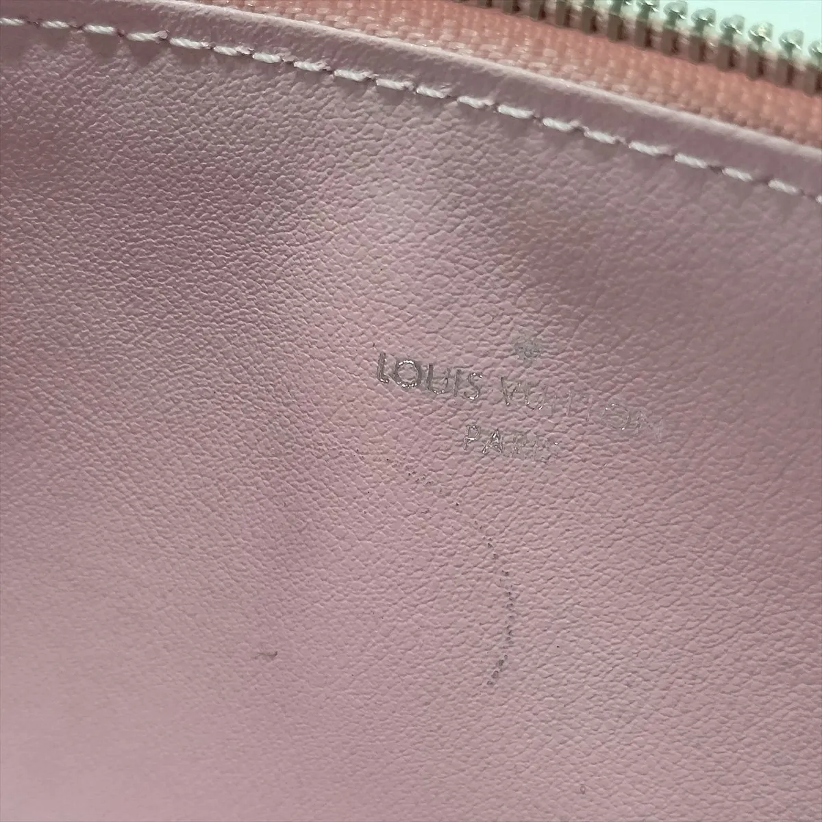 Epi Pochette Felicie M62467 NA5128 Pink — view 14