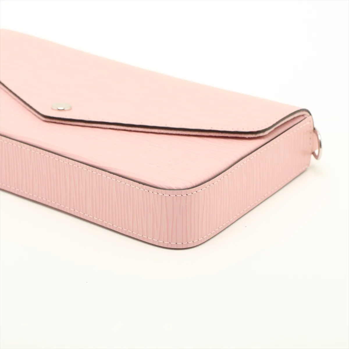 Epi Pochette Felicie M62467 NA5128 Pink — view 3