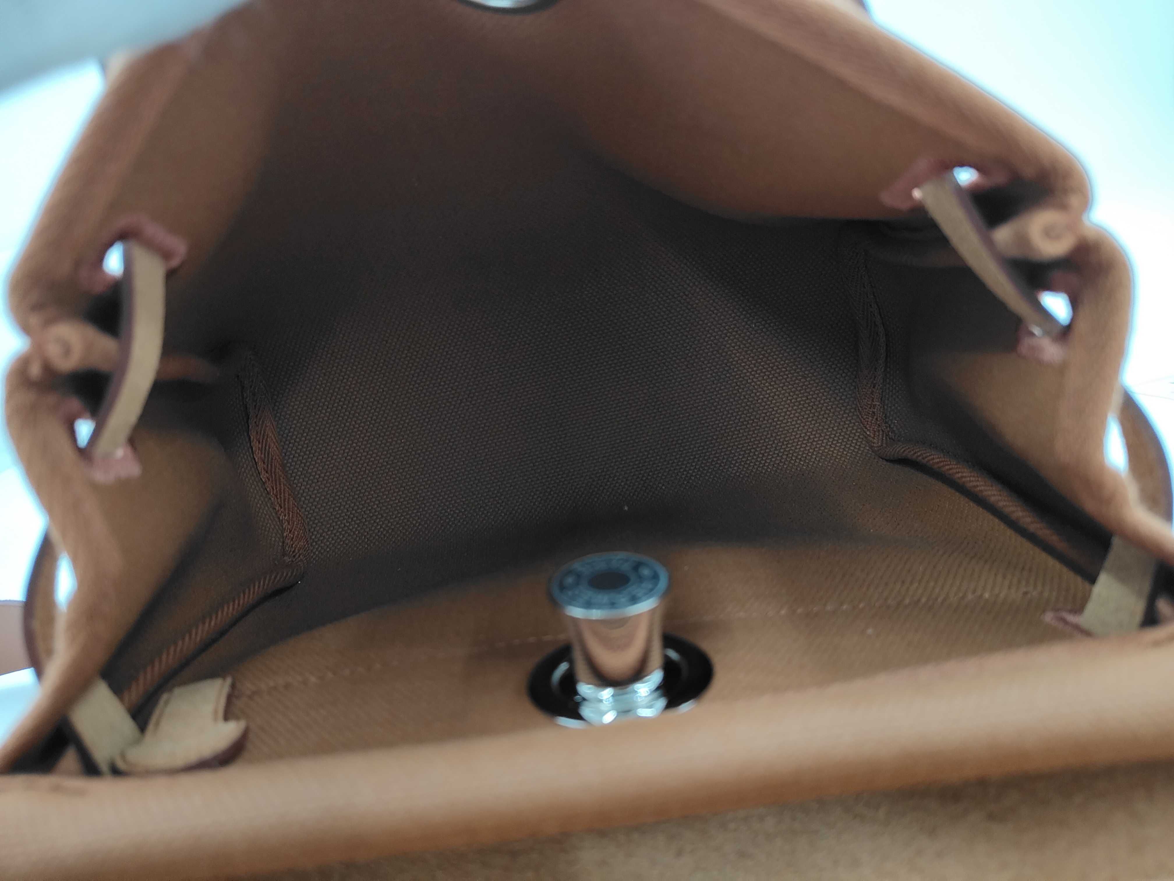 Herbag Zip 20 Fauve Silver Hardware [Stamped] G Shoulder Bag — view 9