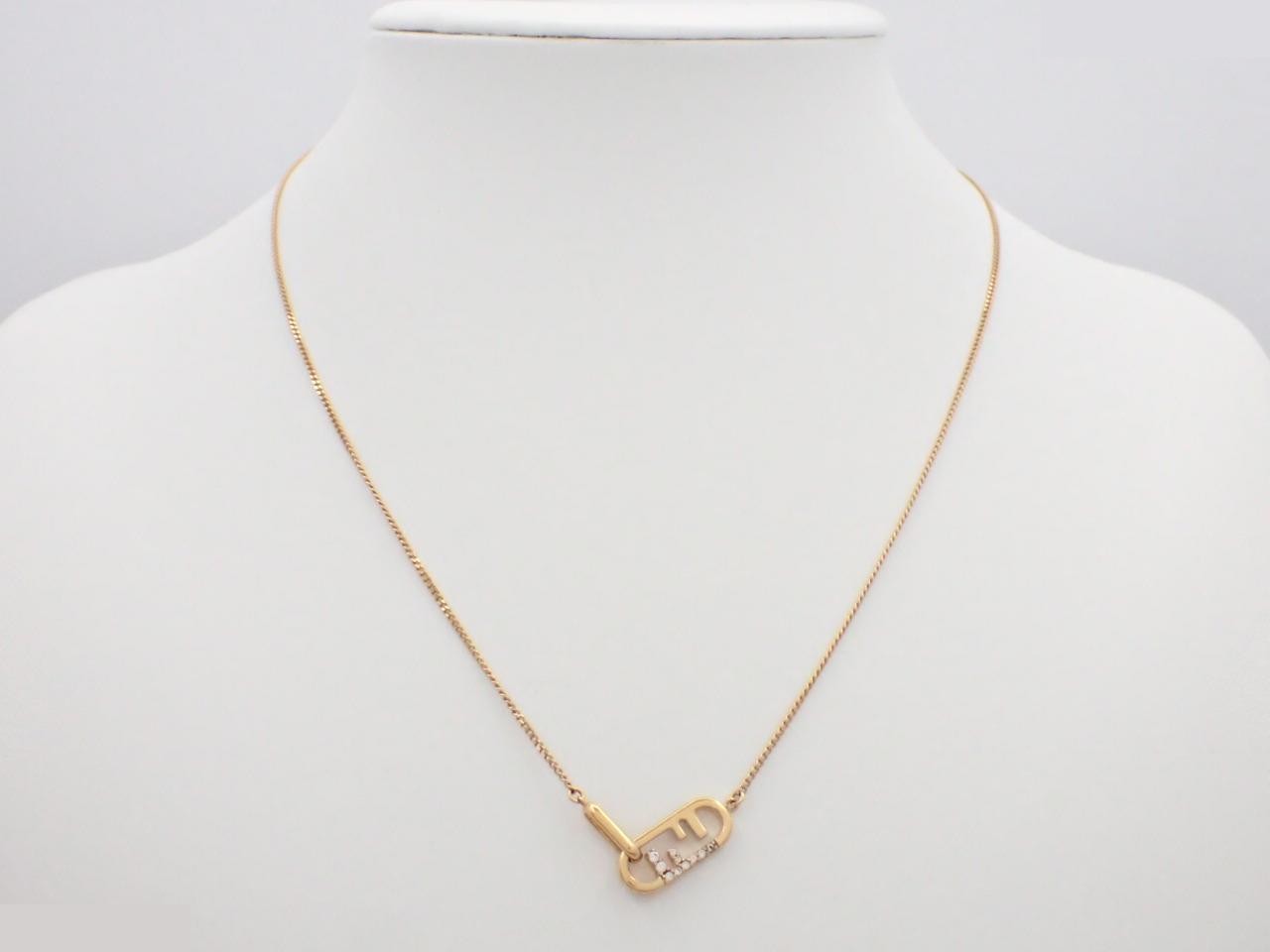 Other lines: Precious metal necklaces and pendants, total length approximately 48 cm. — view 3