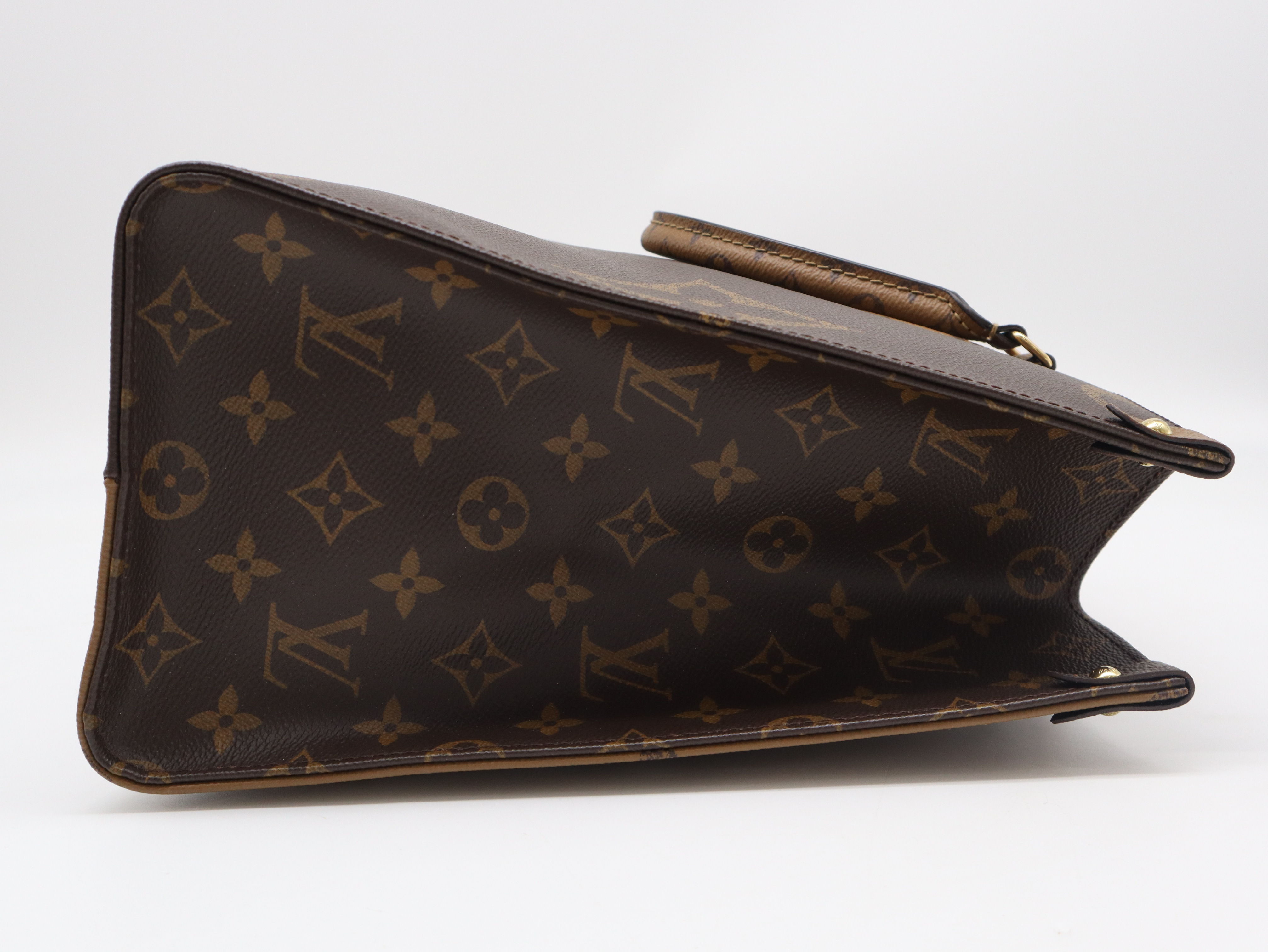 M45321 Monogram Giant Reverse OnTheGo MM RFID-tested tote bag with dust bag. — view 4
