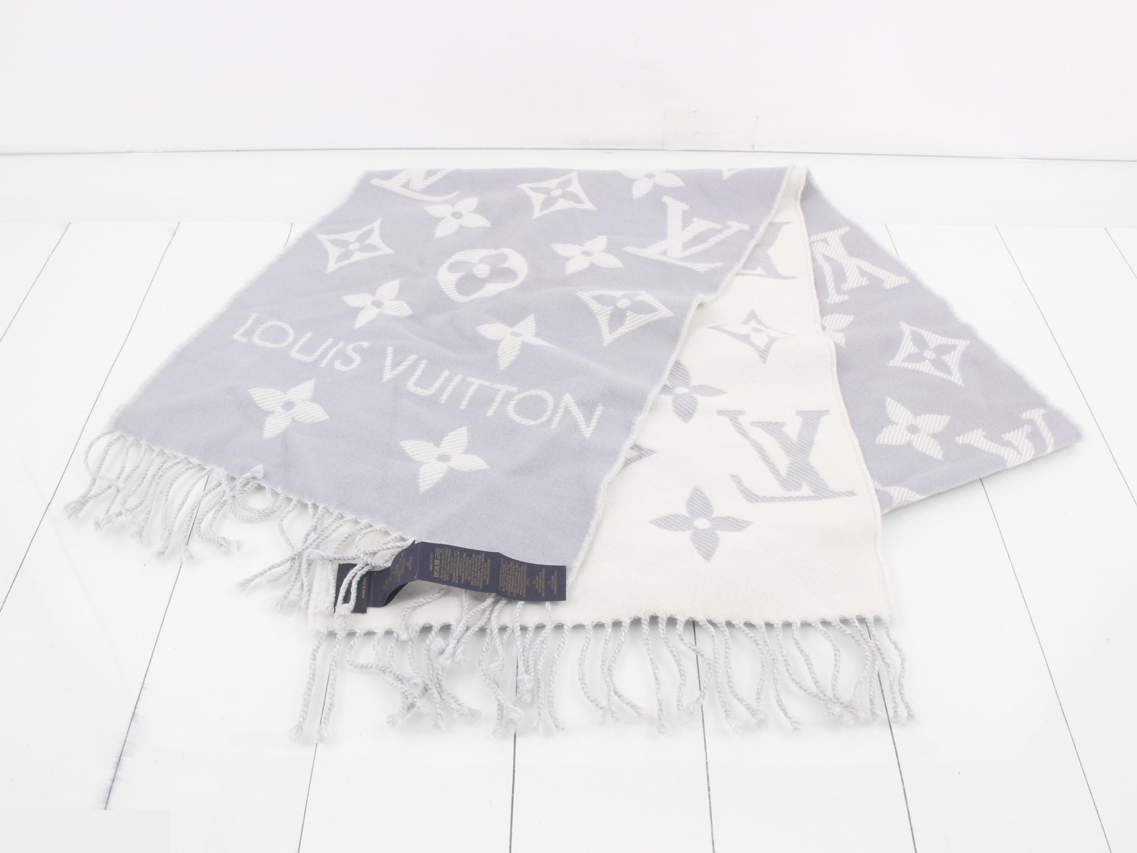 muffler — view 2