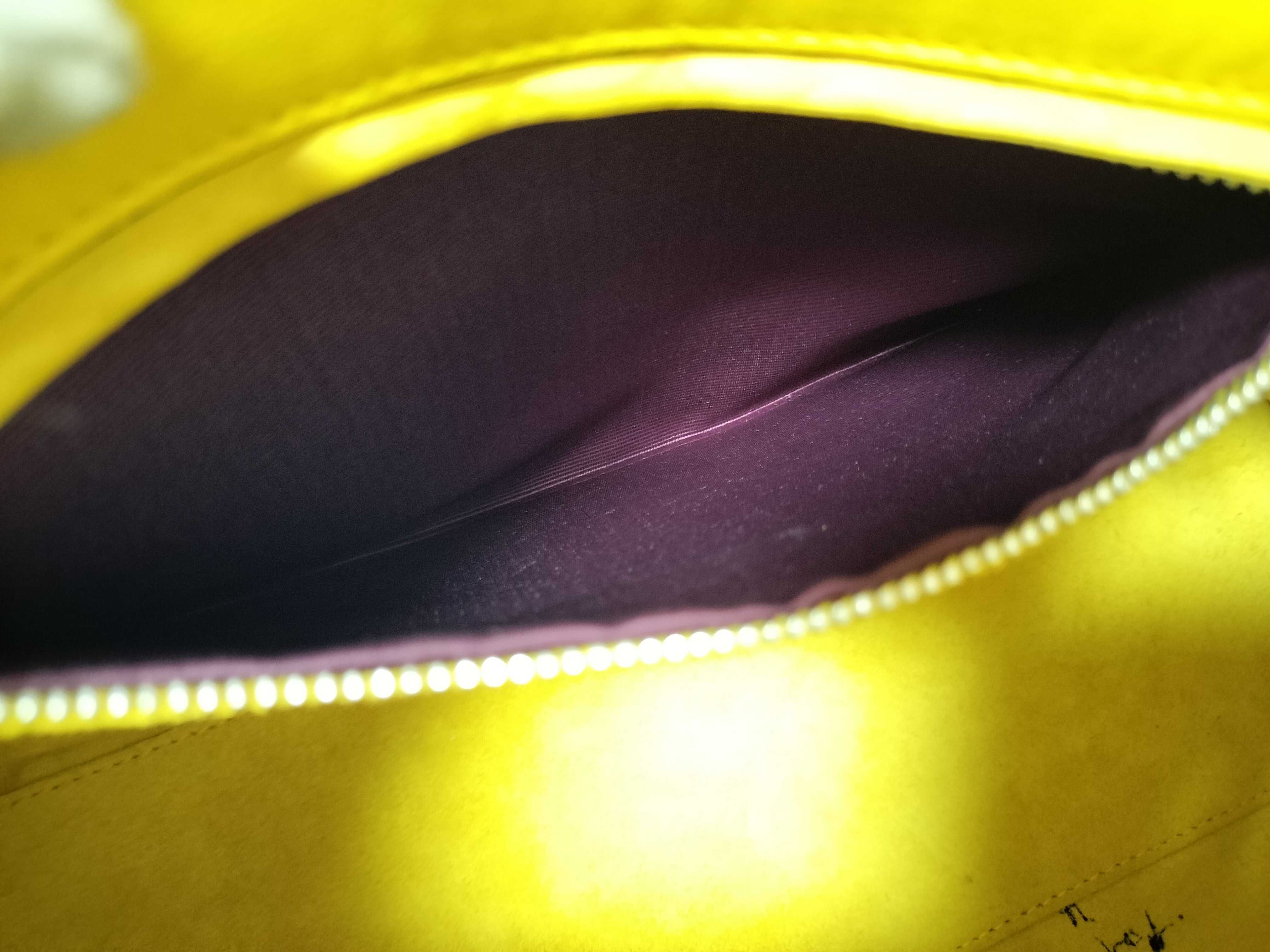 Amazona Leather Yellow Handbag — view 11