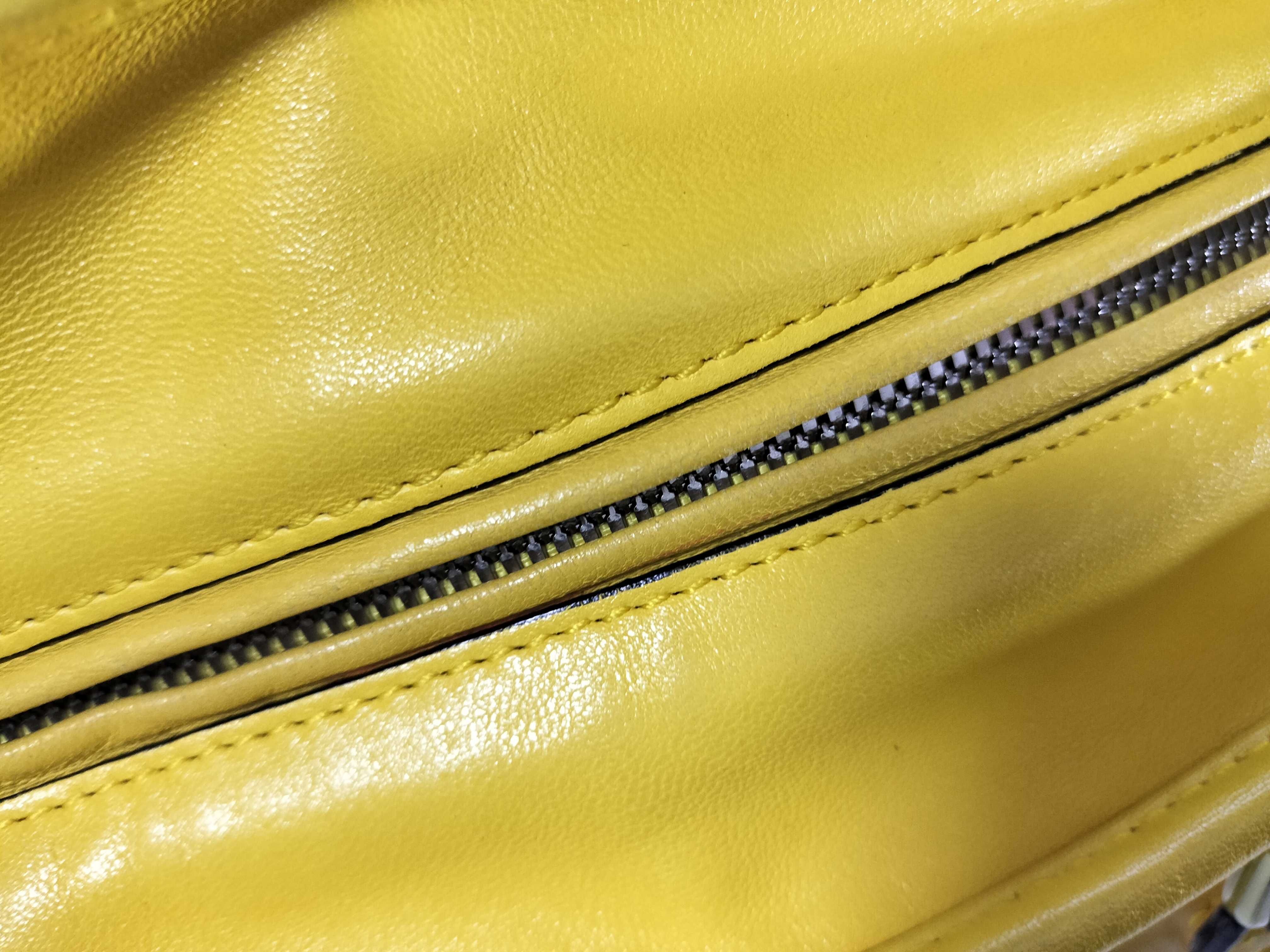 Amazona Leather Yellow Handbag — view 6