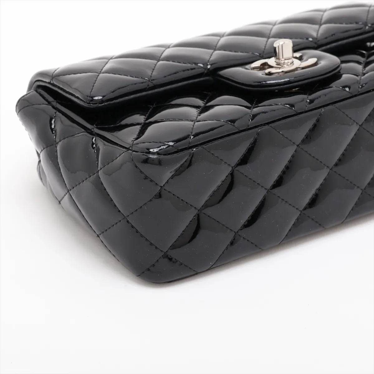 Mini Matelassé 20 Patent Leather Single Flap Single Chain Bag, Black with Silver Hardware, 17268243, Serial Number 17-series, A69900 — view 4