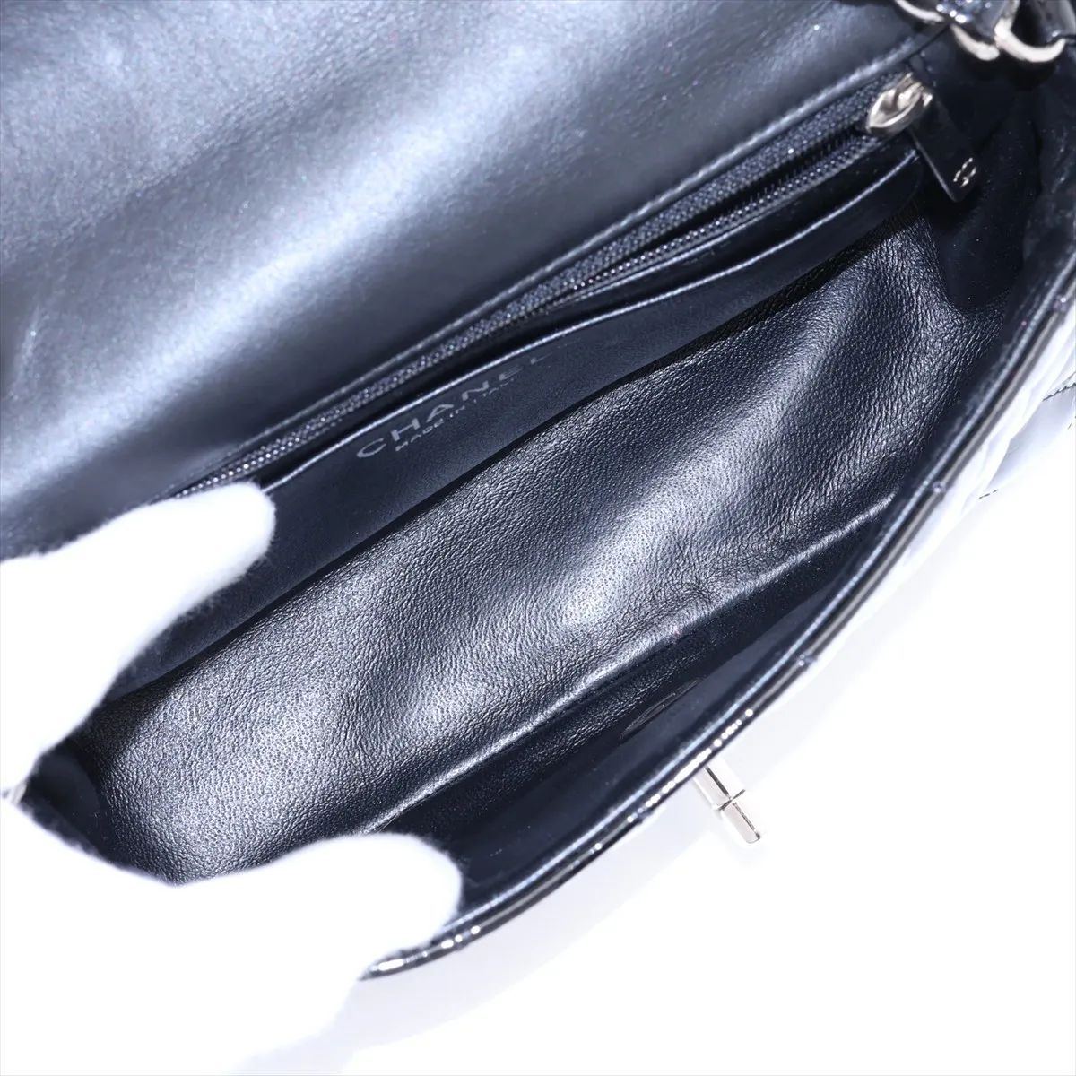 Mini Matelassé 20 Patent Leather Single Flap Single Chain Bag, Black with Silver Hardware, 17268243, Serial Number 17-series, A69900 — view 6