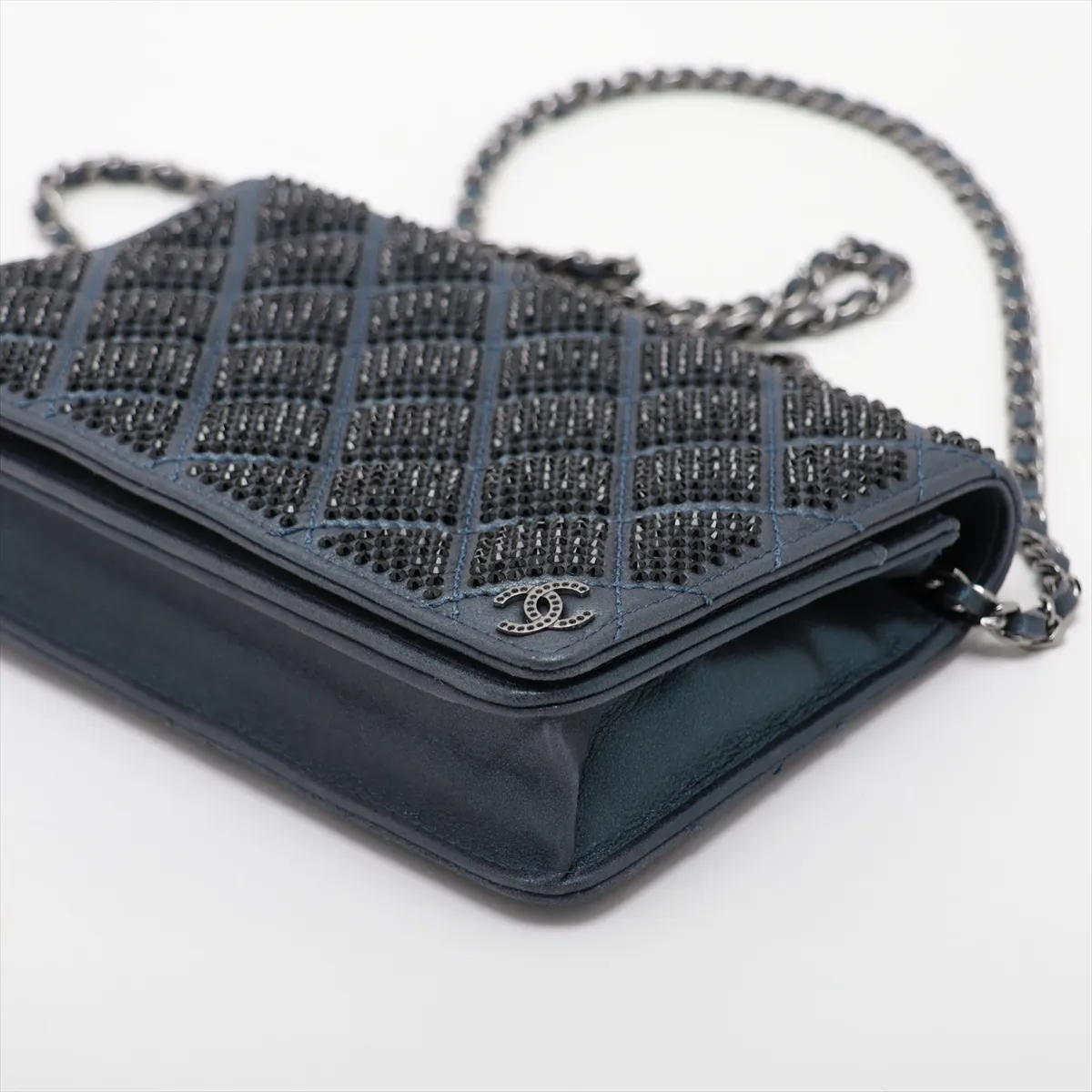 Matelassé Leather x Rhinestone Chain Wallet, Blue, Silver Hardware, Item Number 16999598 (Serial Number 16) — view 3