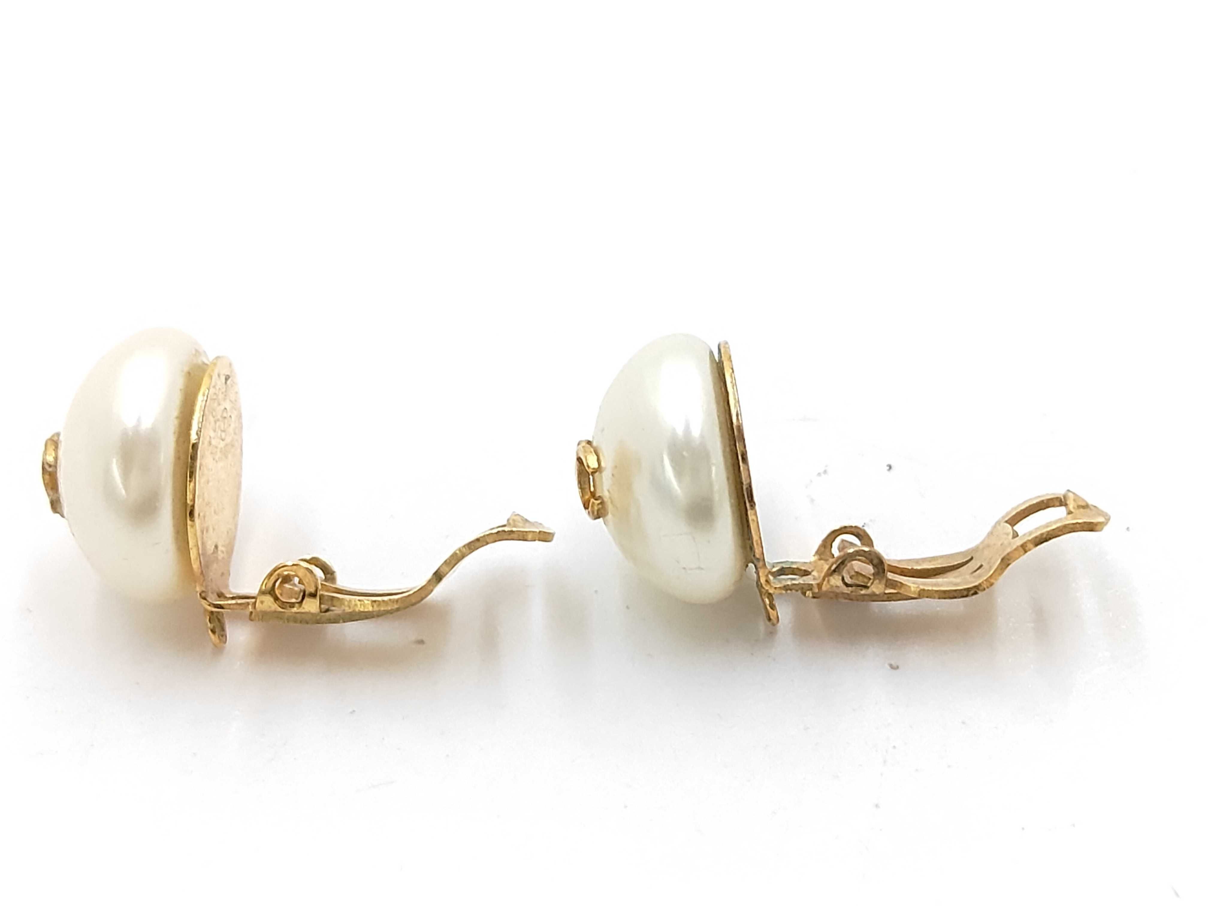 Coco Mark Earrings, Alloy, Imitation Pearl, Size 97P — view 3