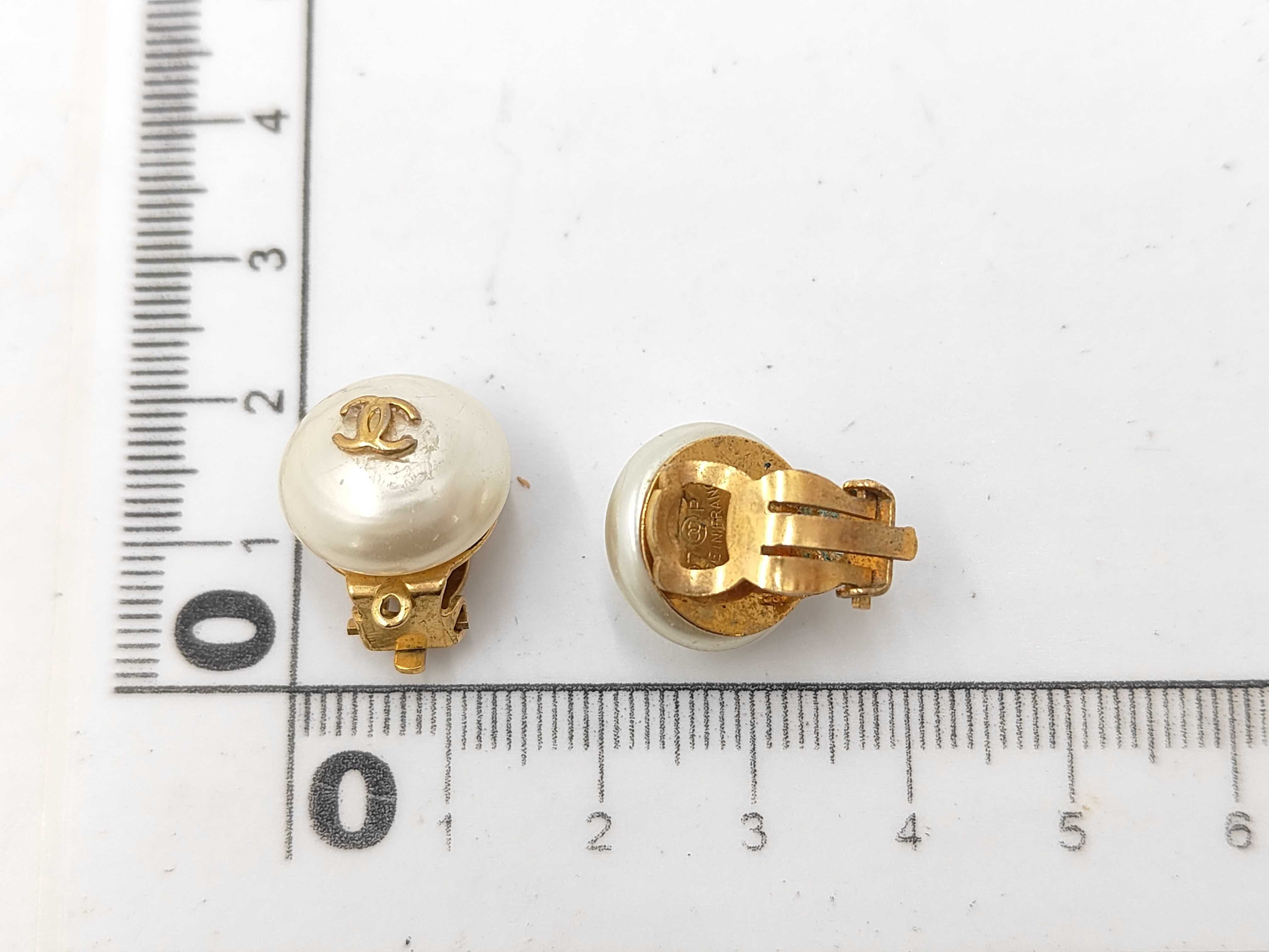 Coco Mark Earrings, Alloy, Imitation Pearl, Size 97P — view 6