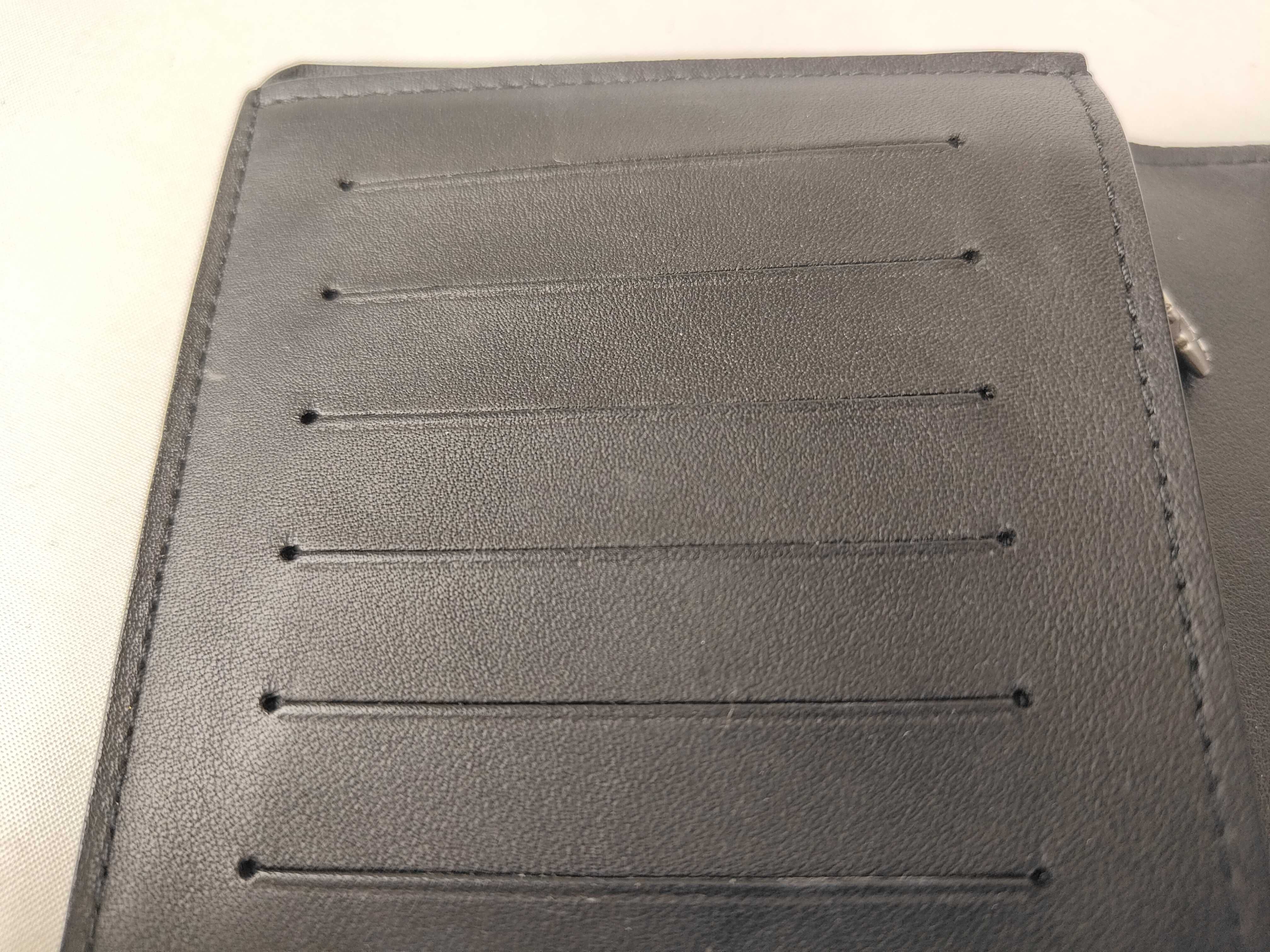 Damier Infini Portefeuille Brazza Wallet — view 13
