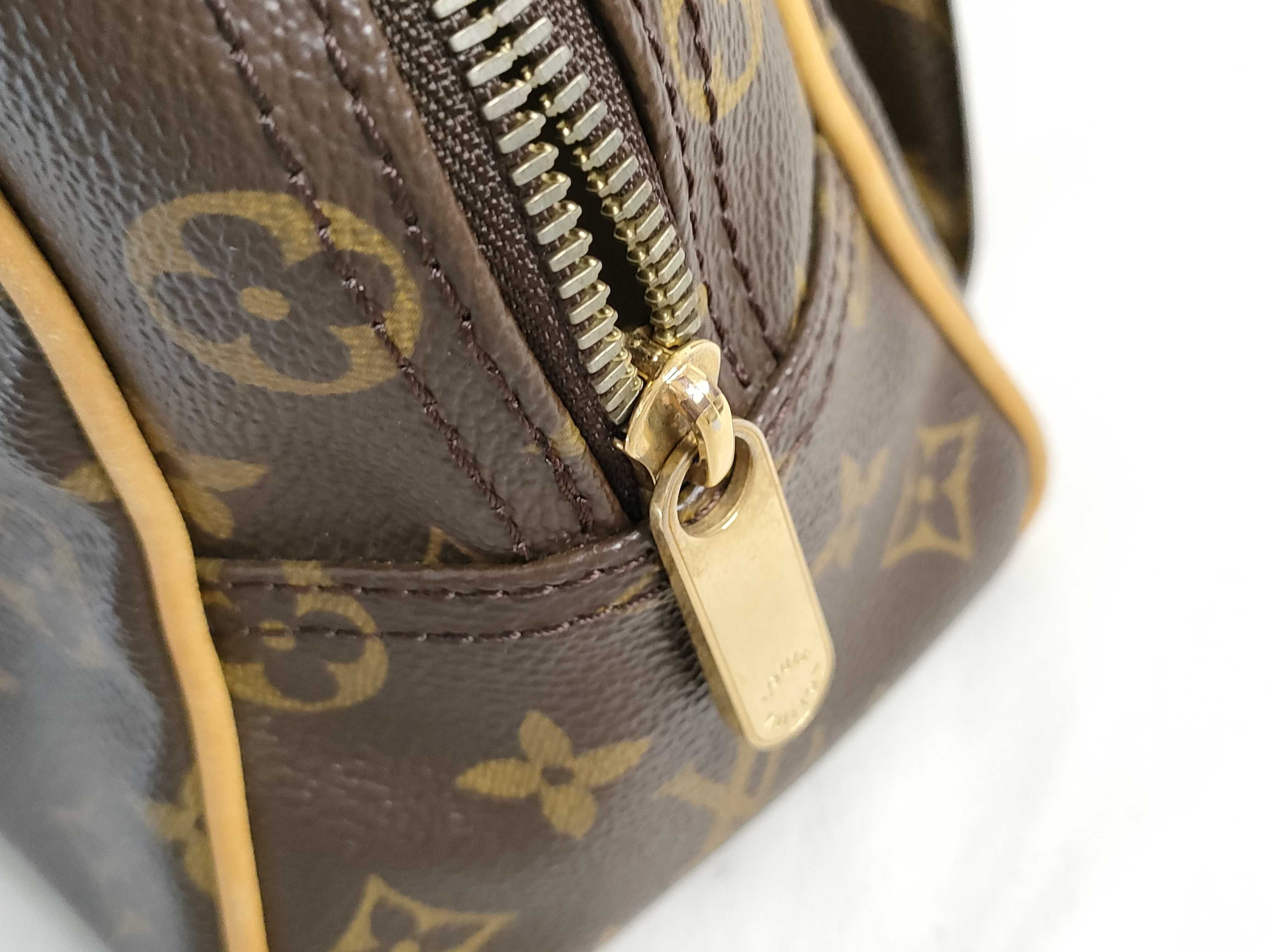 Monogram Louis Vuitton Manhattan Handbag (No serial number) — view 13