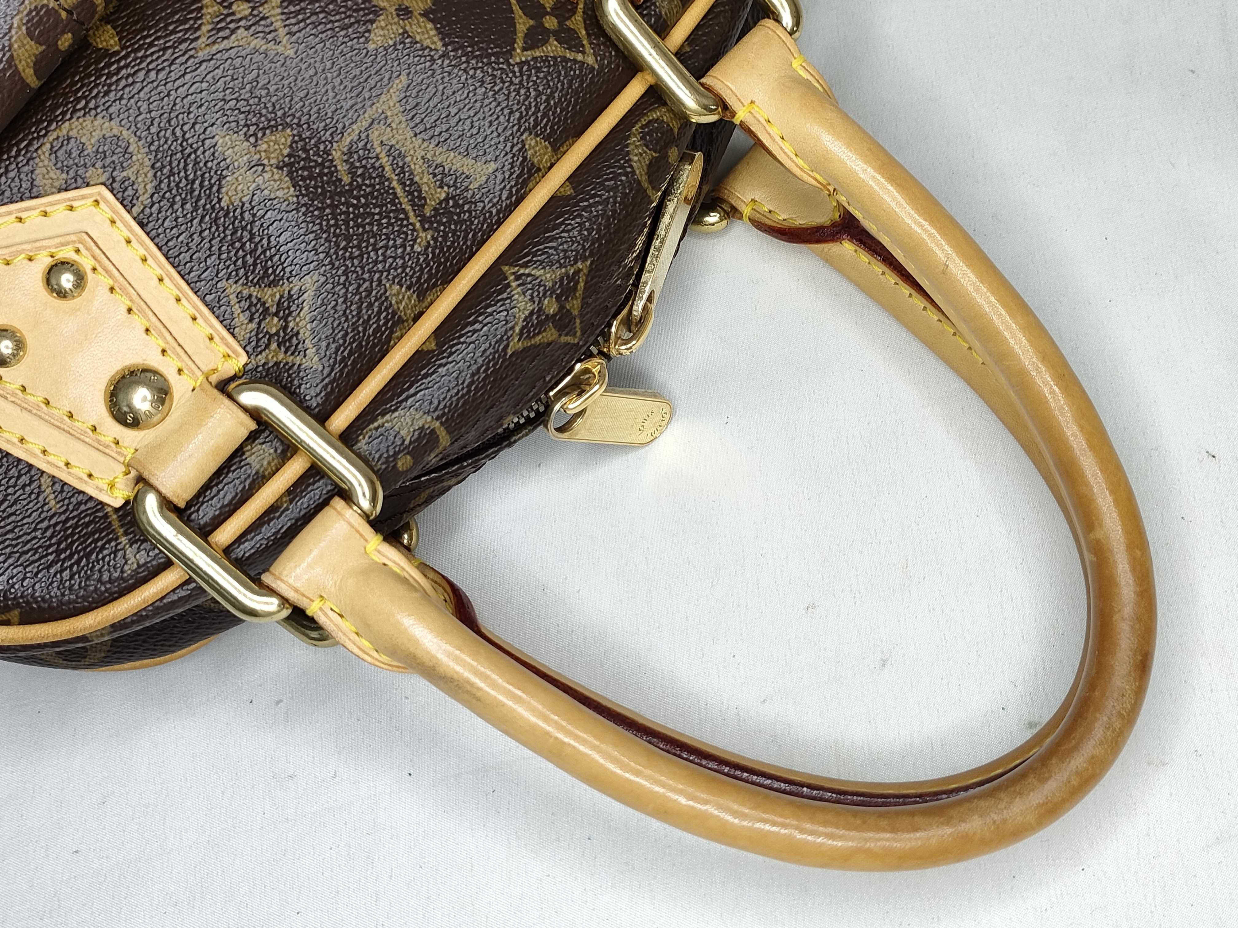 Monogram Louis Vuitton Manhattan Handbag (No serial number) — view 3